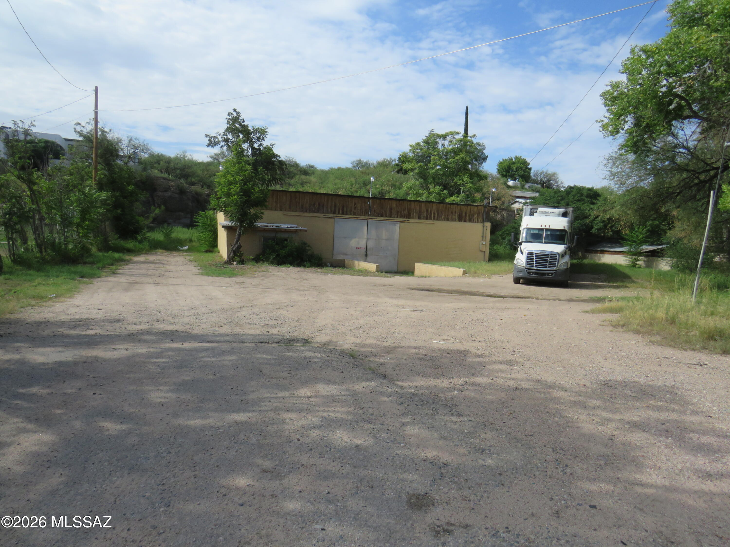 419 E Patagonia Highway E — photo