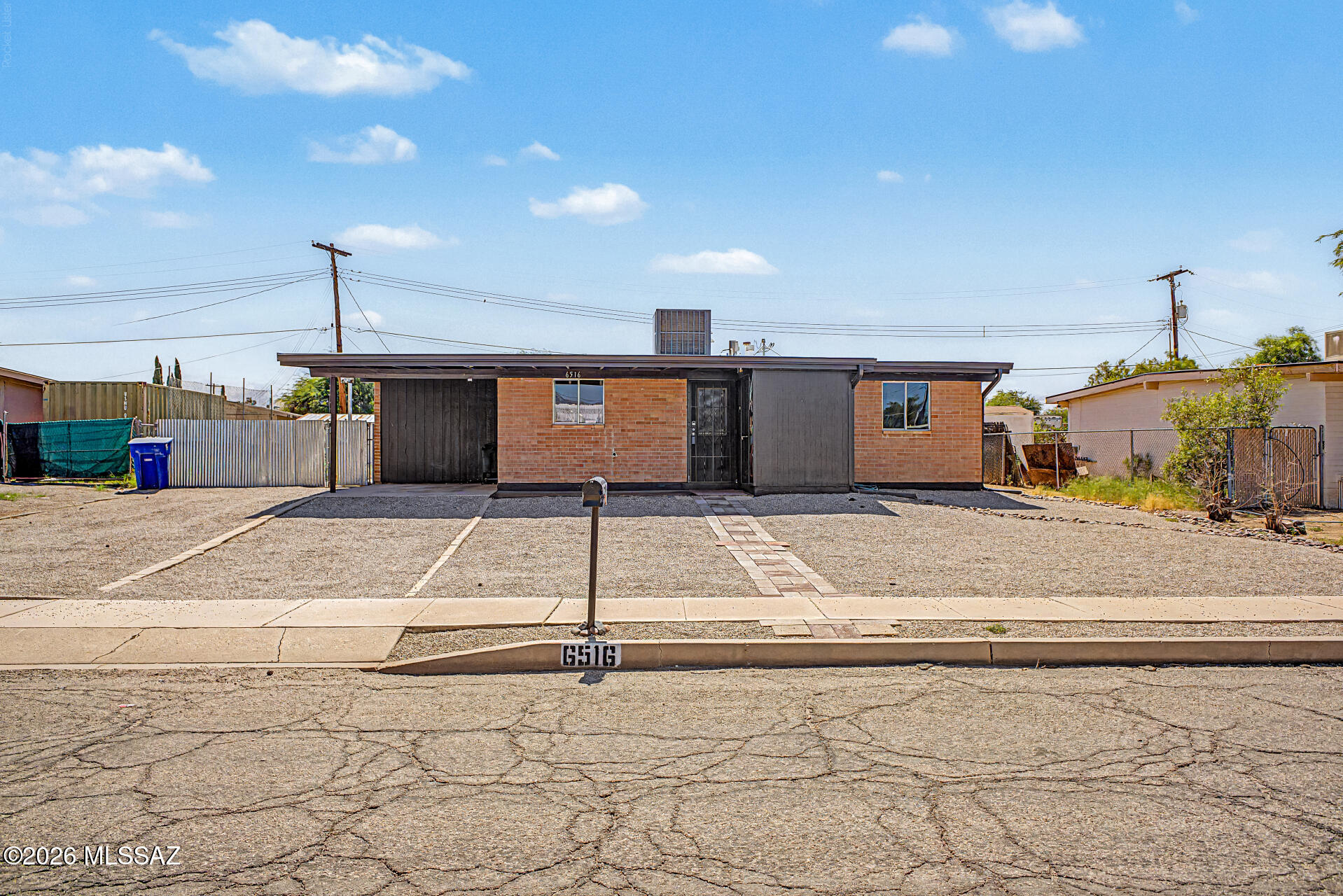 6516 E Nelson Drive — photo