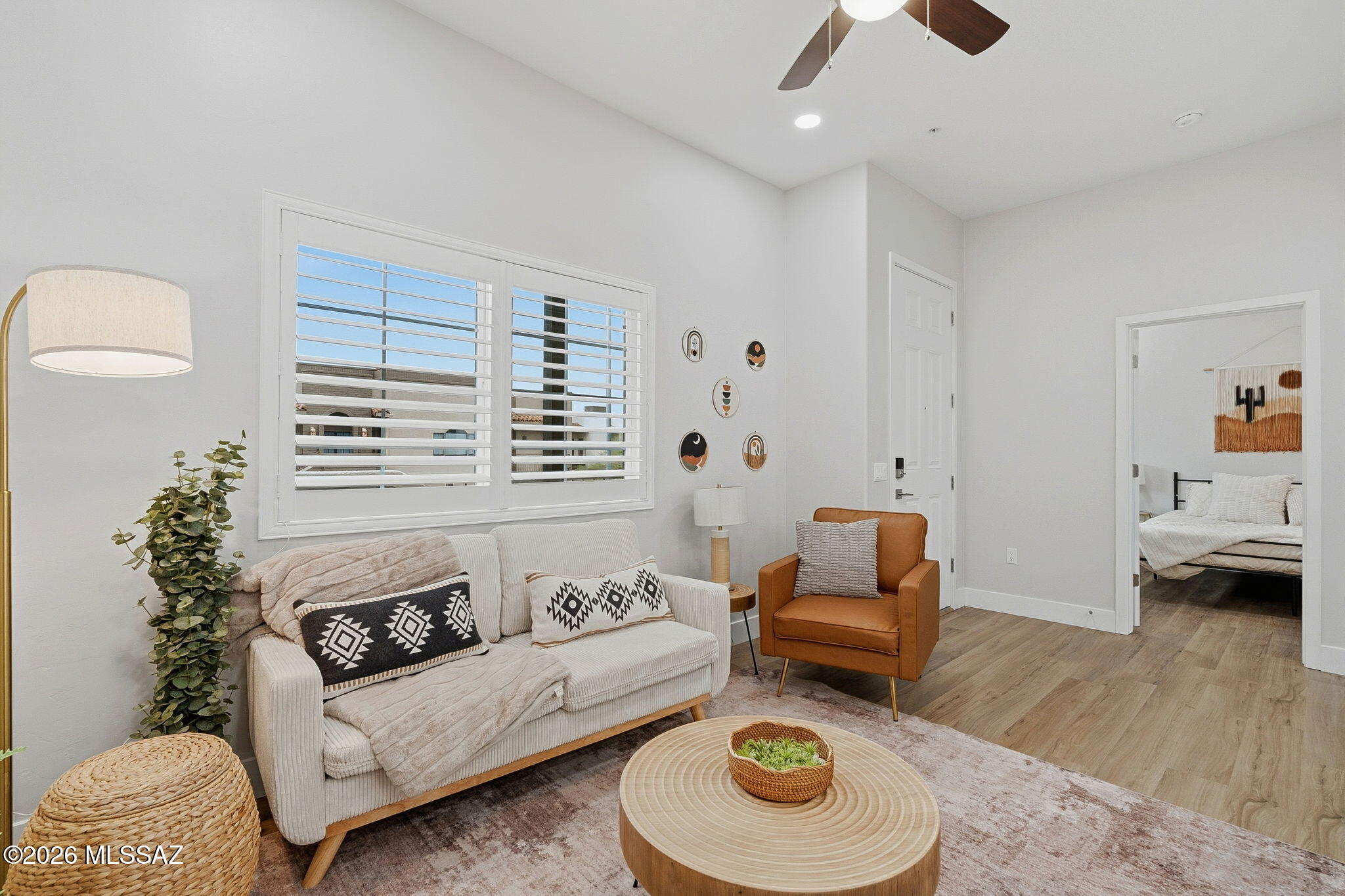 2022 E River Road 201 — photo