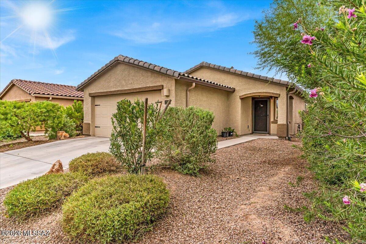 12827 N Peony Drive — photo