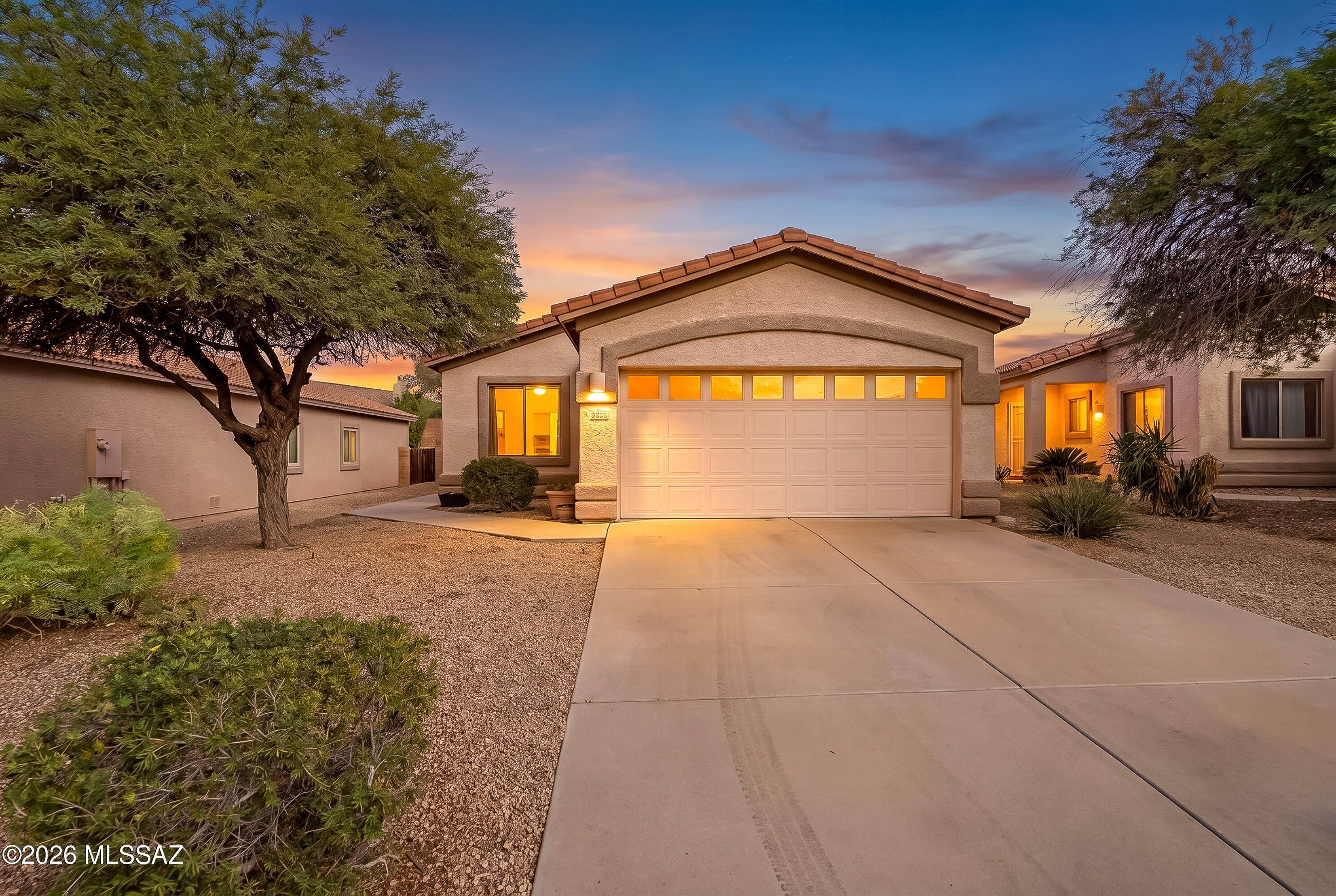 5582 W Sunset Vista Place — photo