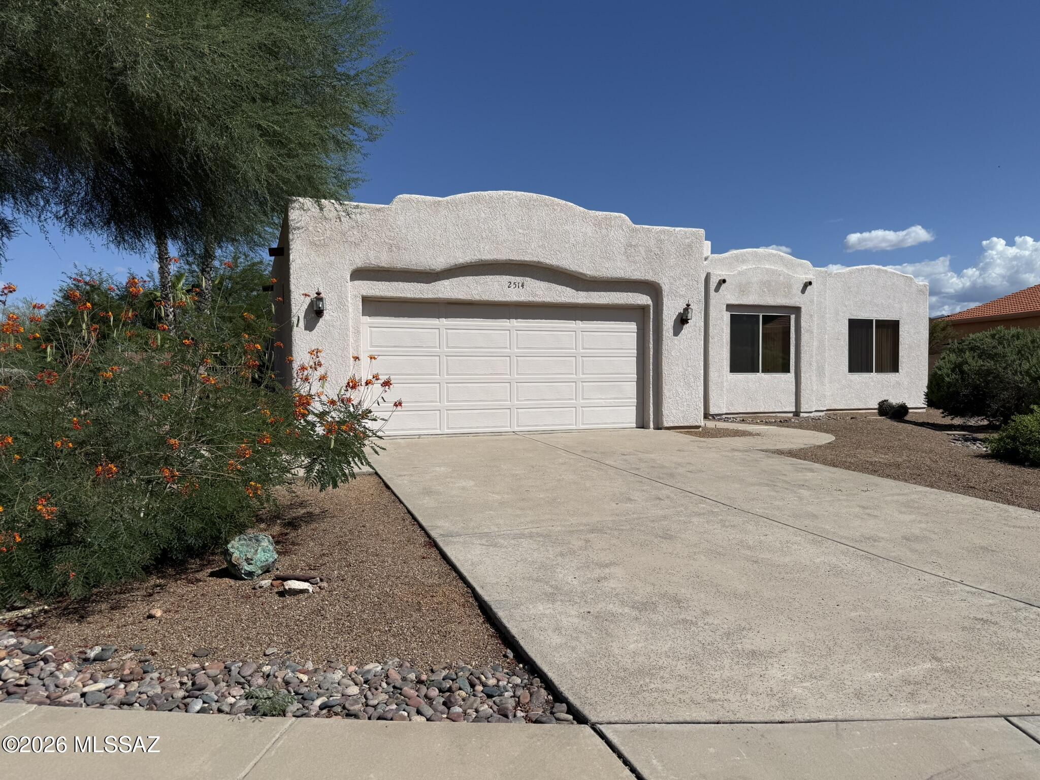 2514 N Camino Reloj — photo