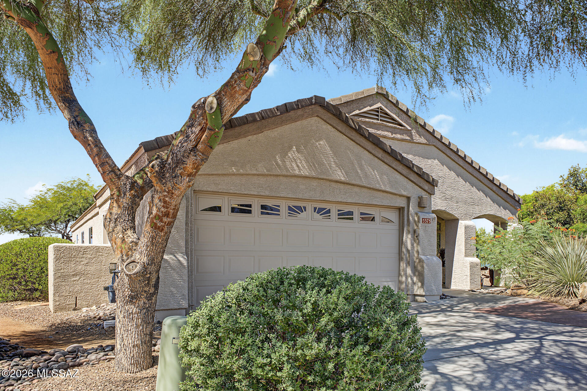 5375 W Eagle Claws Court — photo