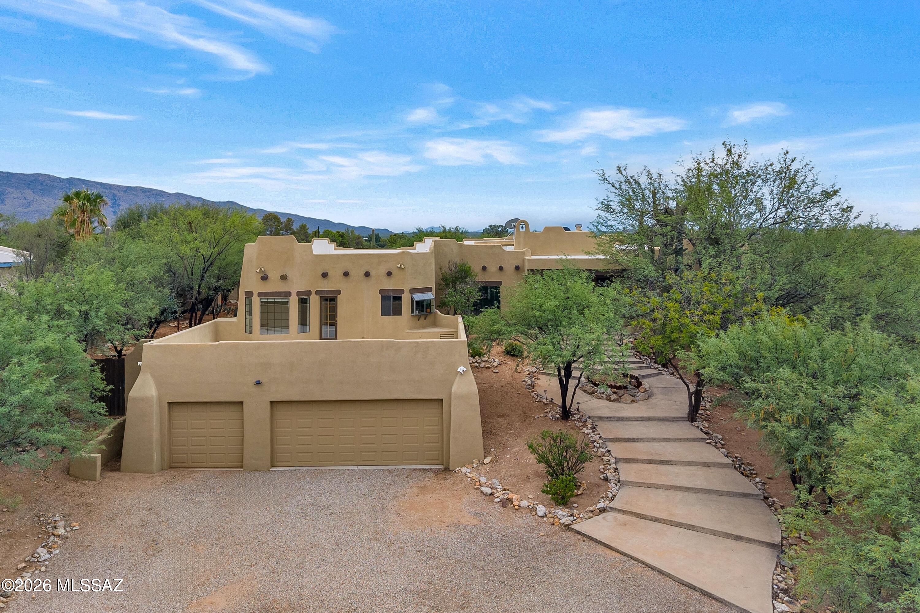 12160 E Tanque Verde Road — photo