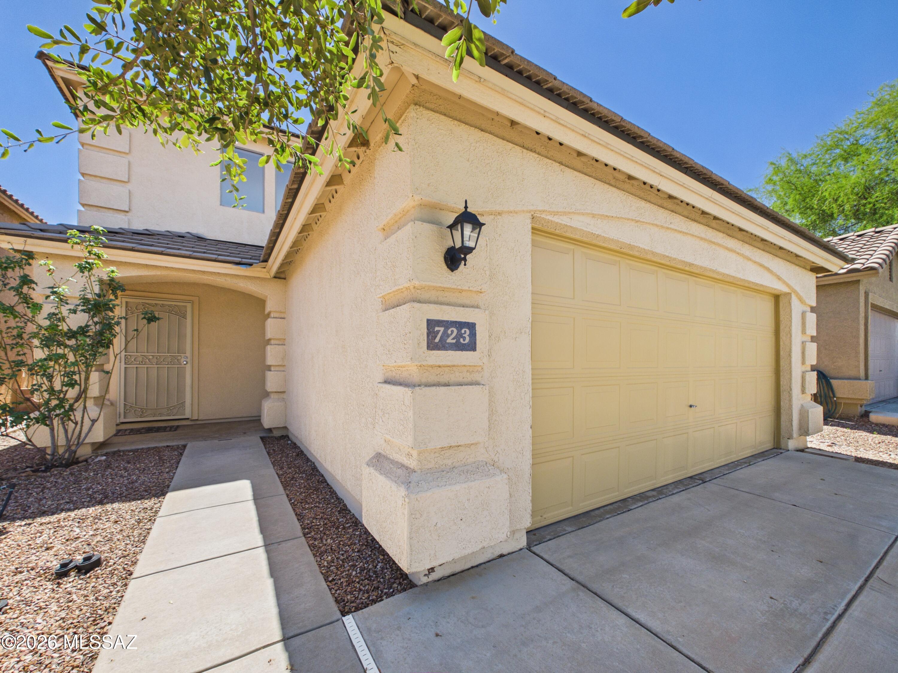 723 W Firehawk Drive — photo