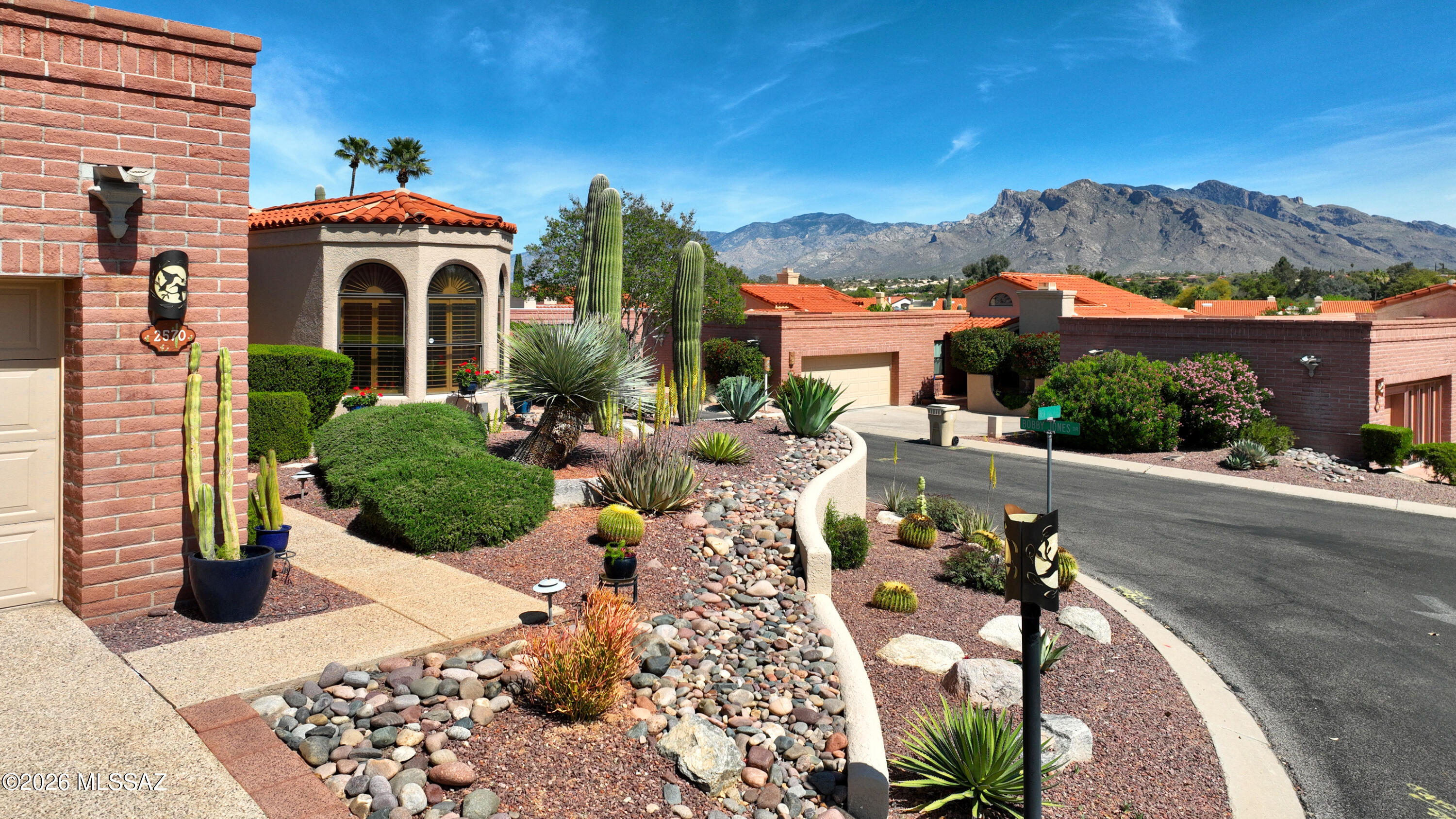 2570 W Ben Hogan Drive — photo