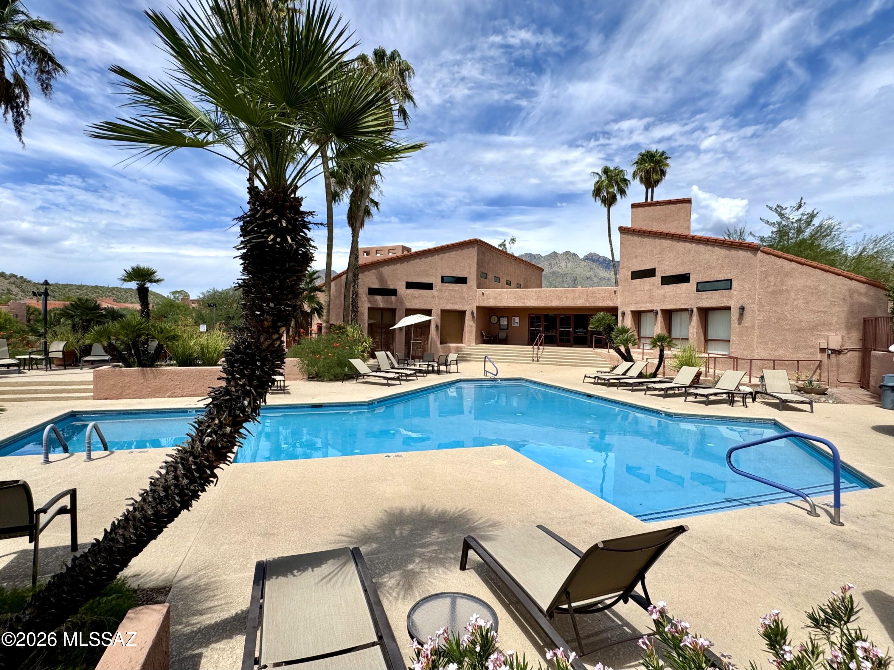 5051 N Sabino Canyon Road 2216 — photo