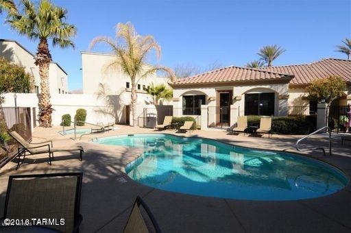 2550 E River Road 3105 — photo