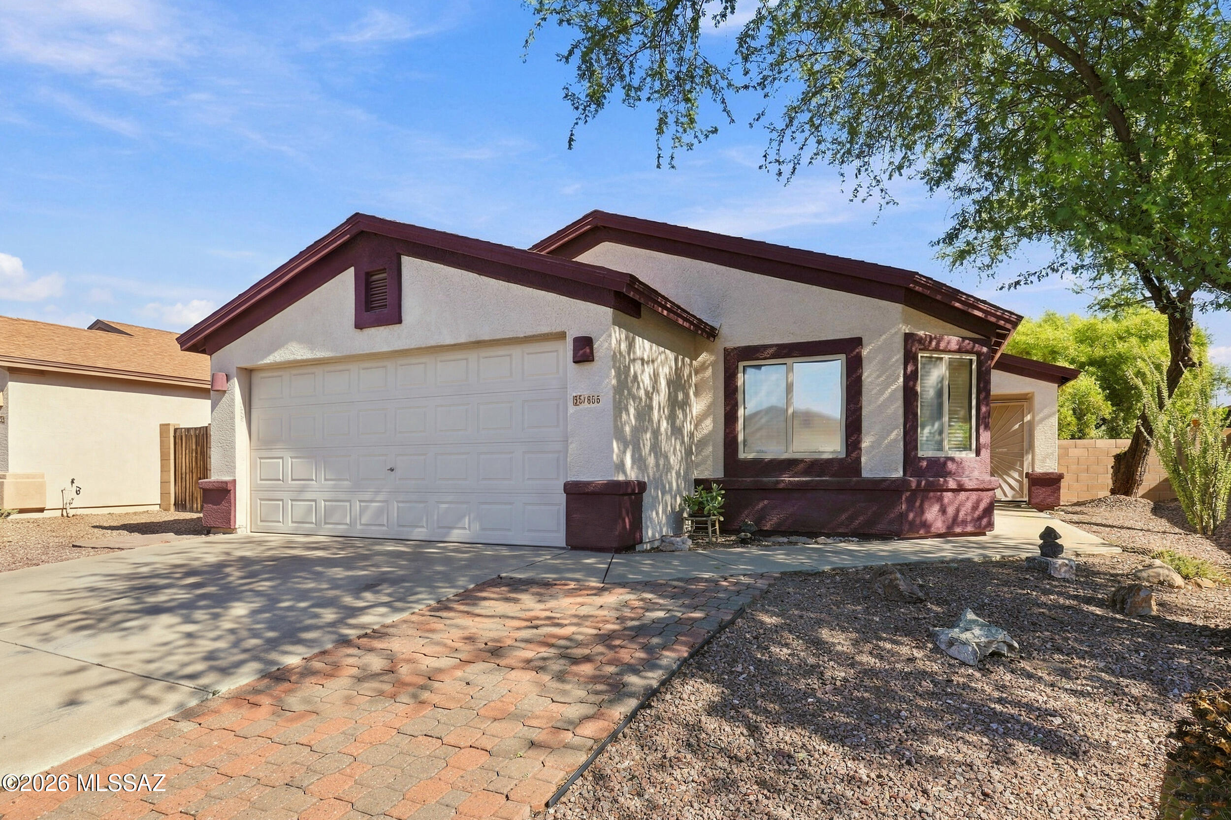 7655 S Athel Tree Drive — photo