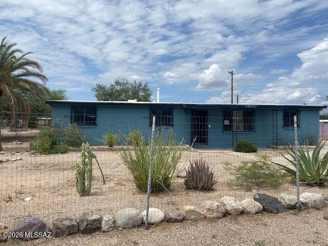 5305 E 28th Street — photo