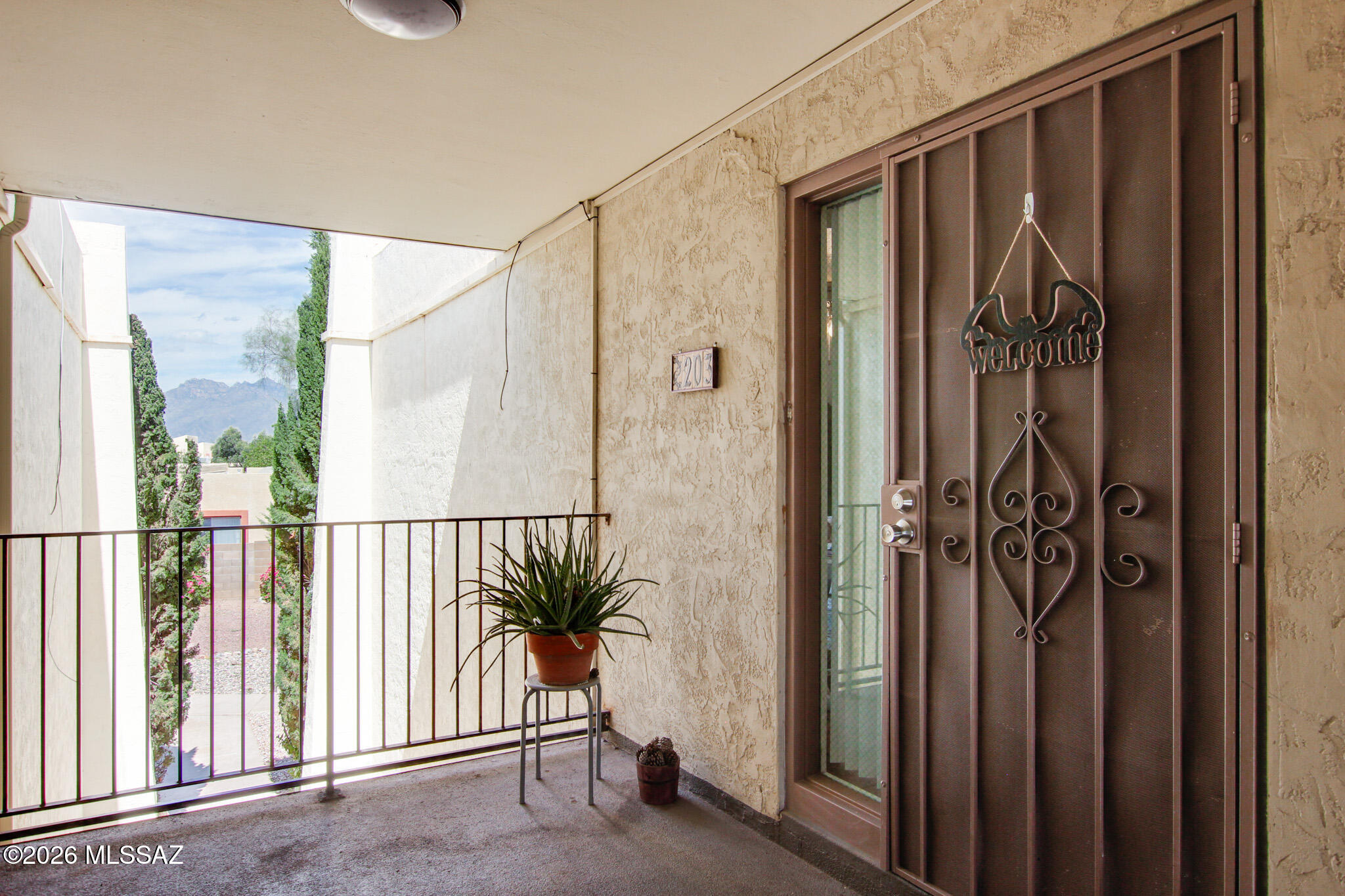 625 S Prudence Road 203 — photo