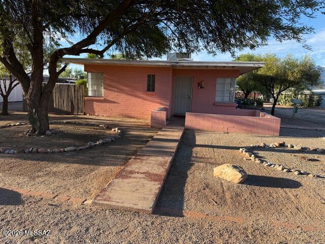 1413 E Adelaide Drive 1 — photo