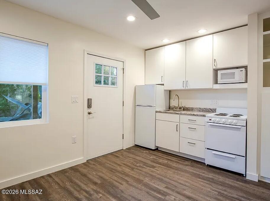 1140 N Richey Boulevard B — photo