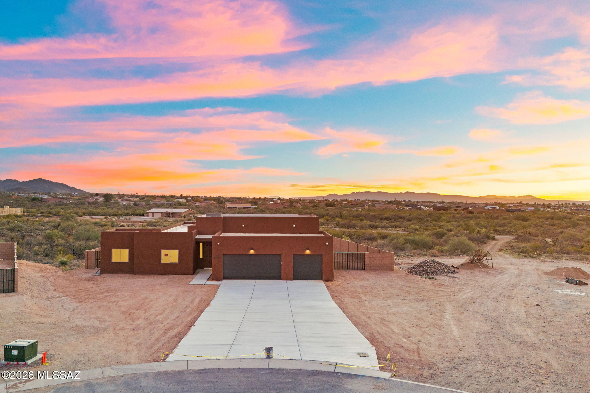 1132 N Range Rider Place — photo