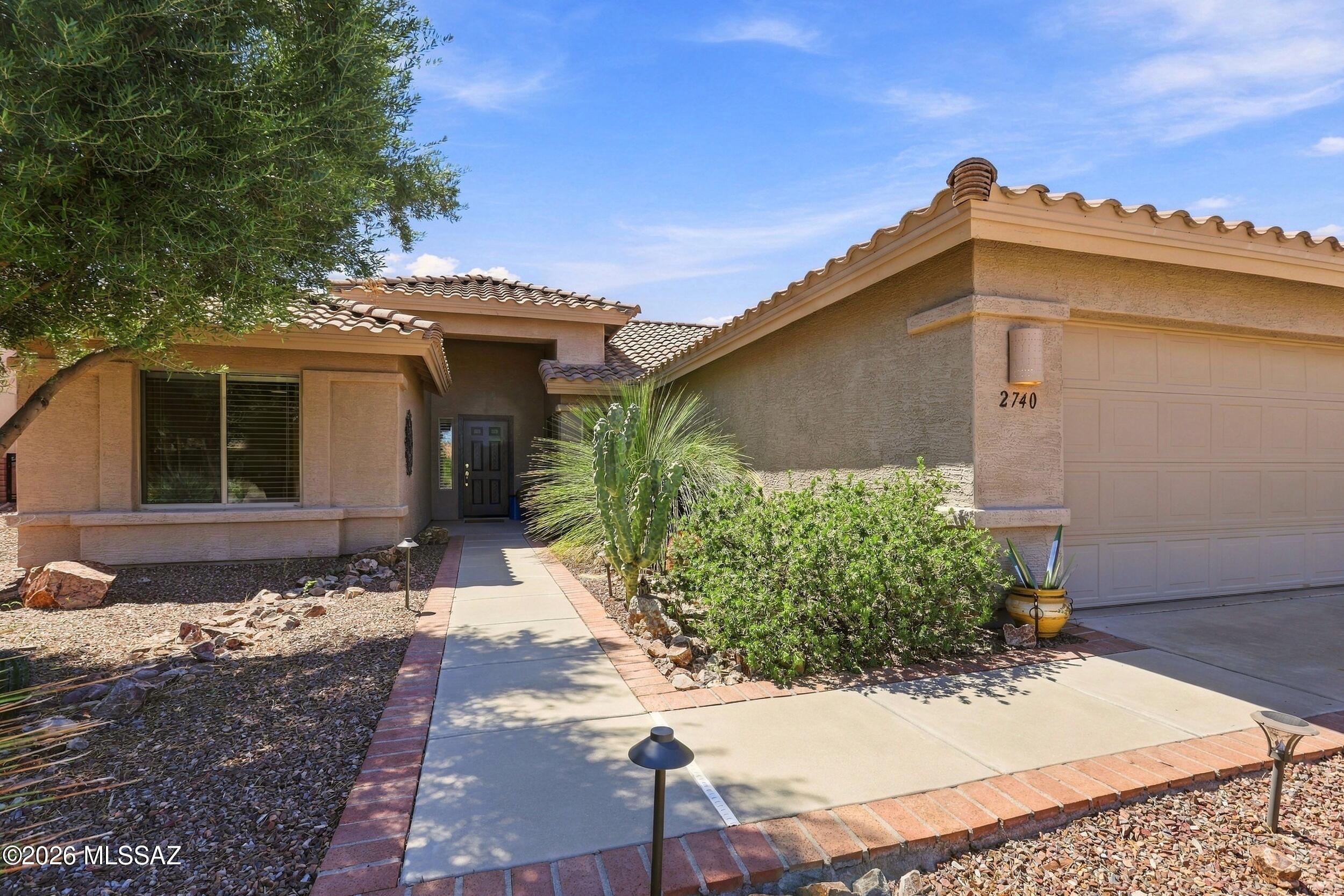 2740 E Sawyer Road — photo