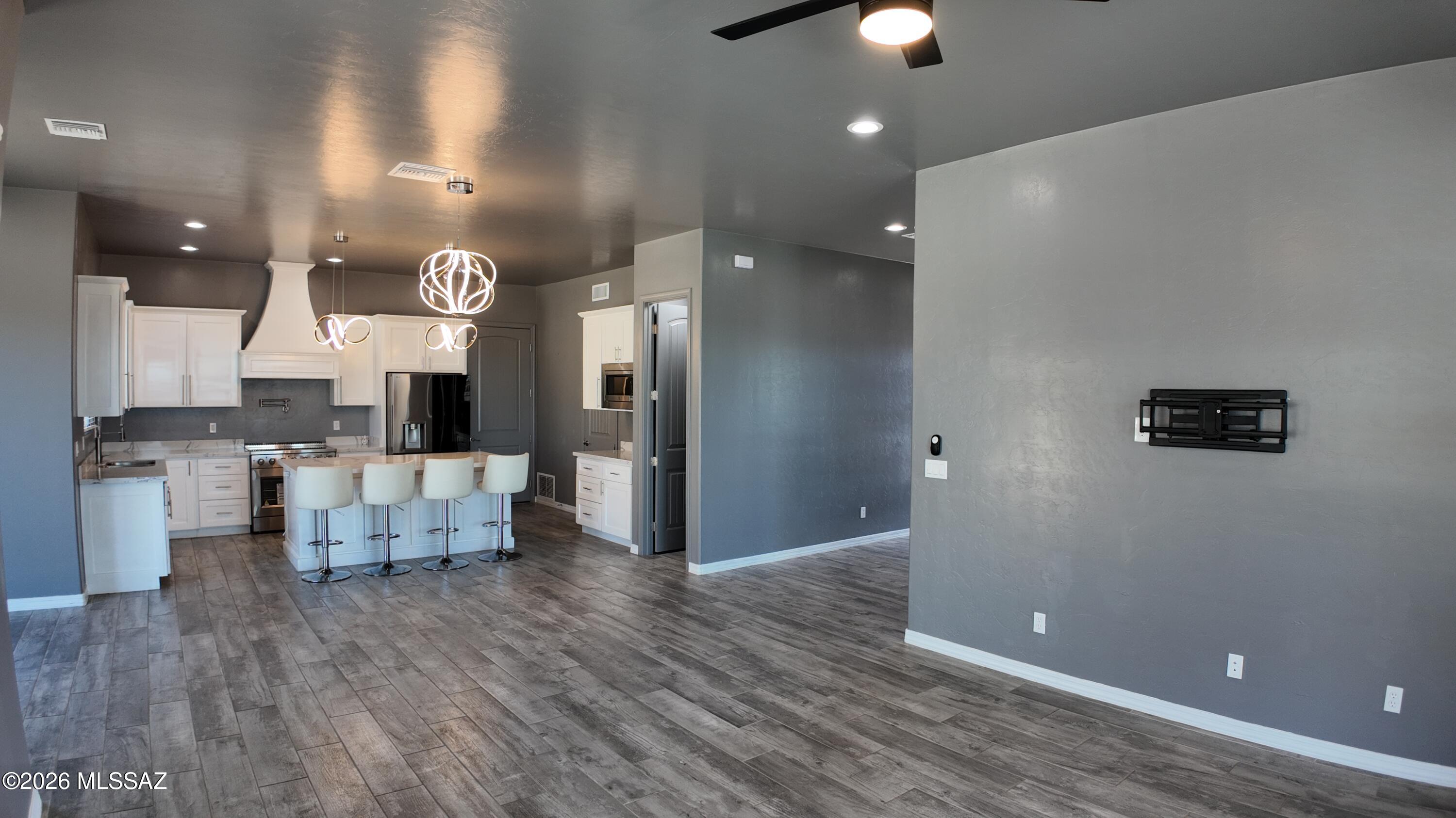 339 Circulo Chica, Rio Rico, AZ 85648 — photo 2
