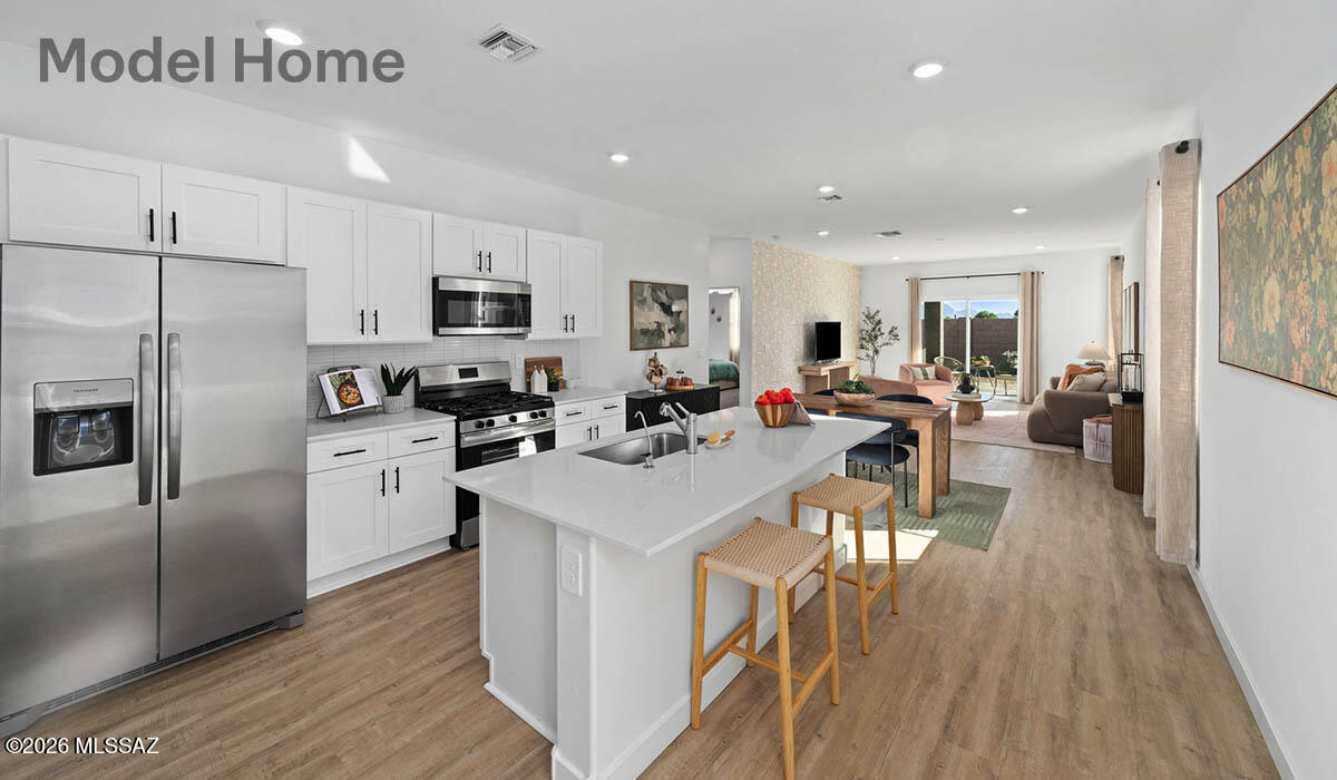 8890 S Gambelia Lane — photo