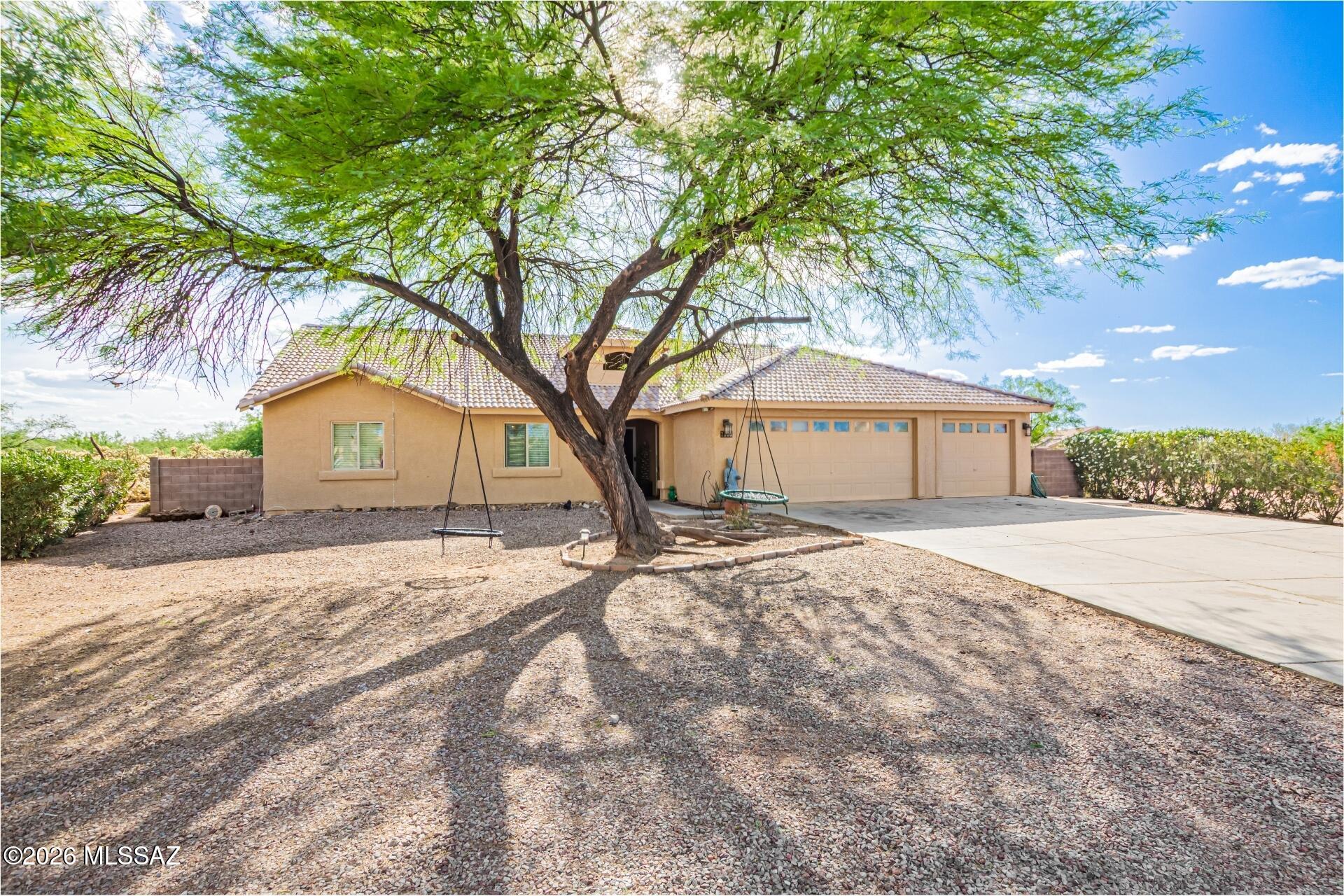 7185 W Resthaven Place — photo