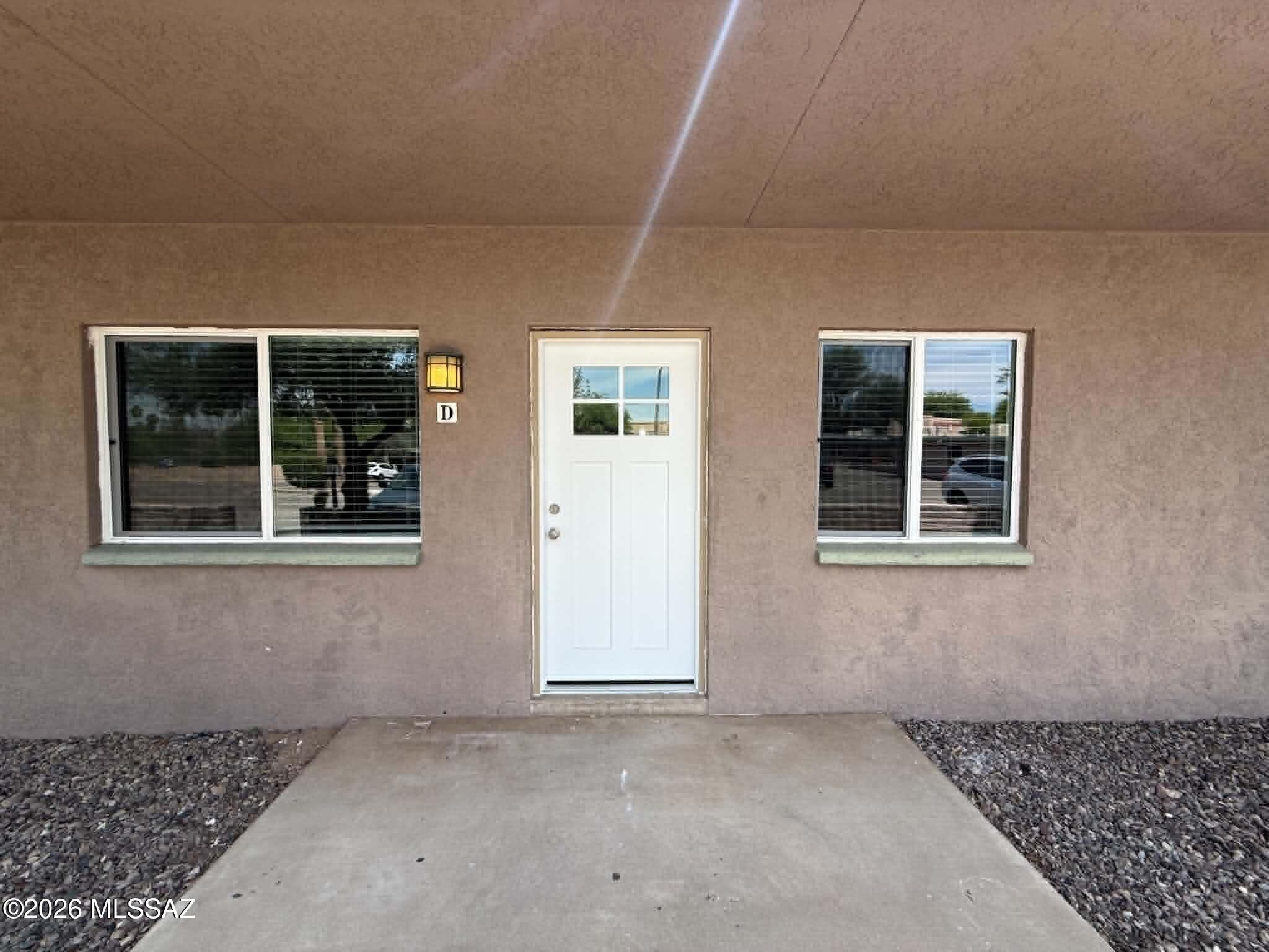 1518 E Hedrick Drive D — photo