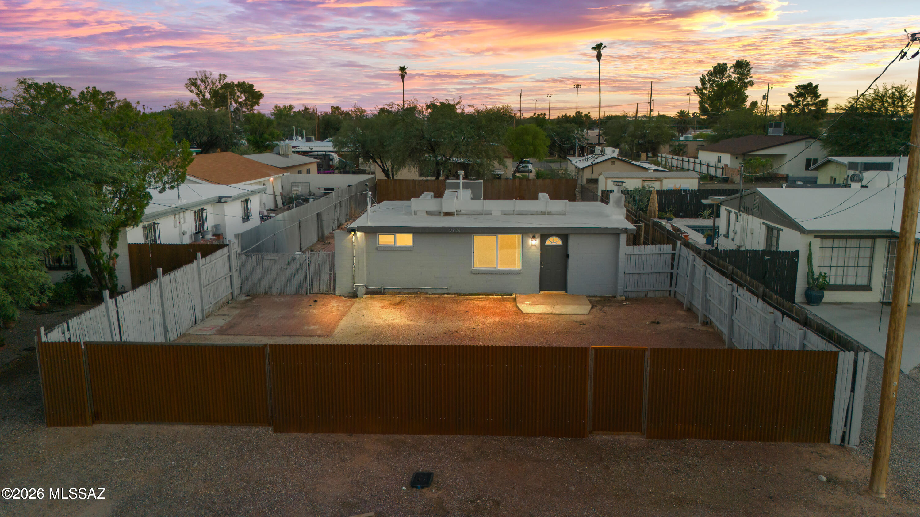 3236 E Bermuda Street — photo