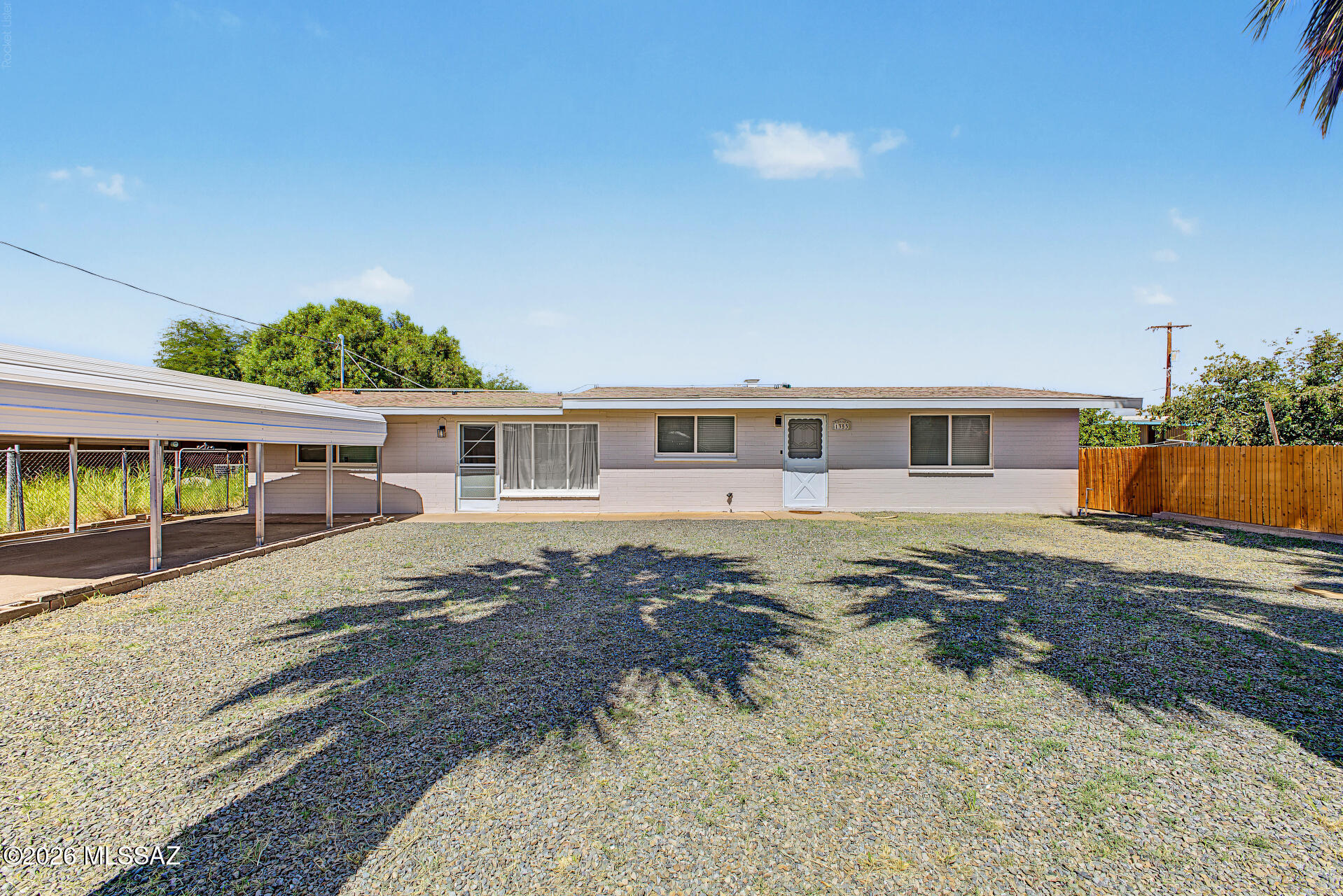 1353 E Bilby Road — photo