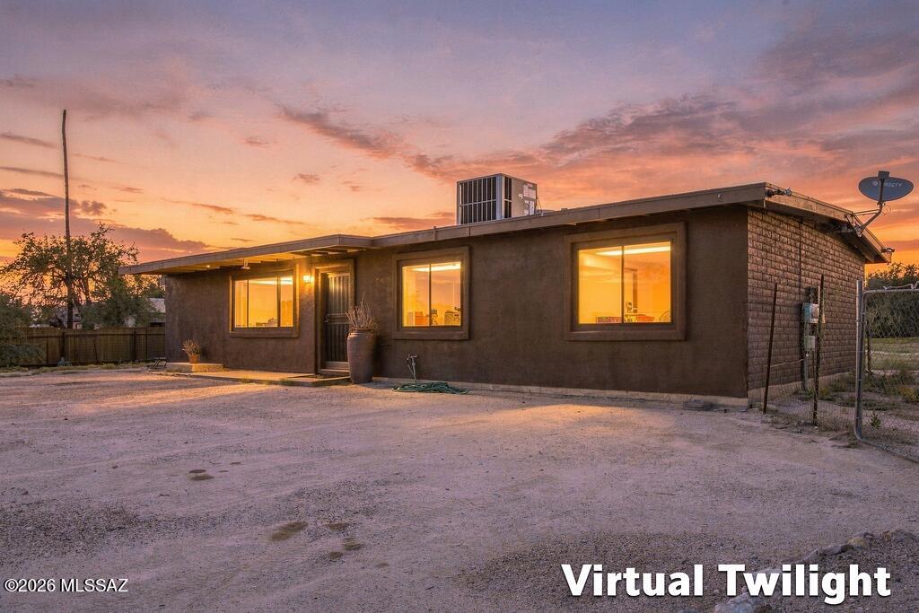 3814 W Turkey Lane — photo