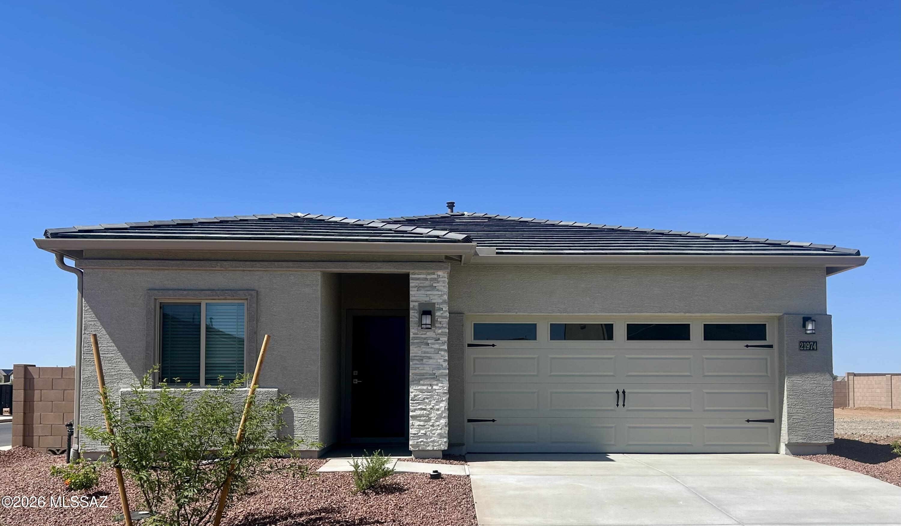 21926 E Pebbles Avenue — photo