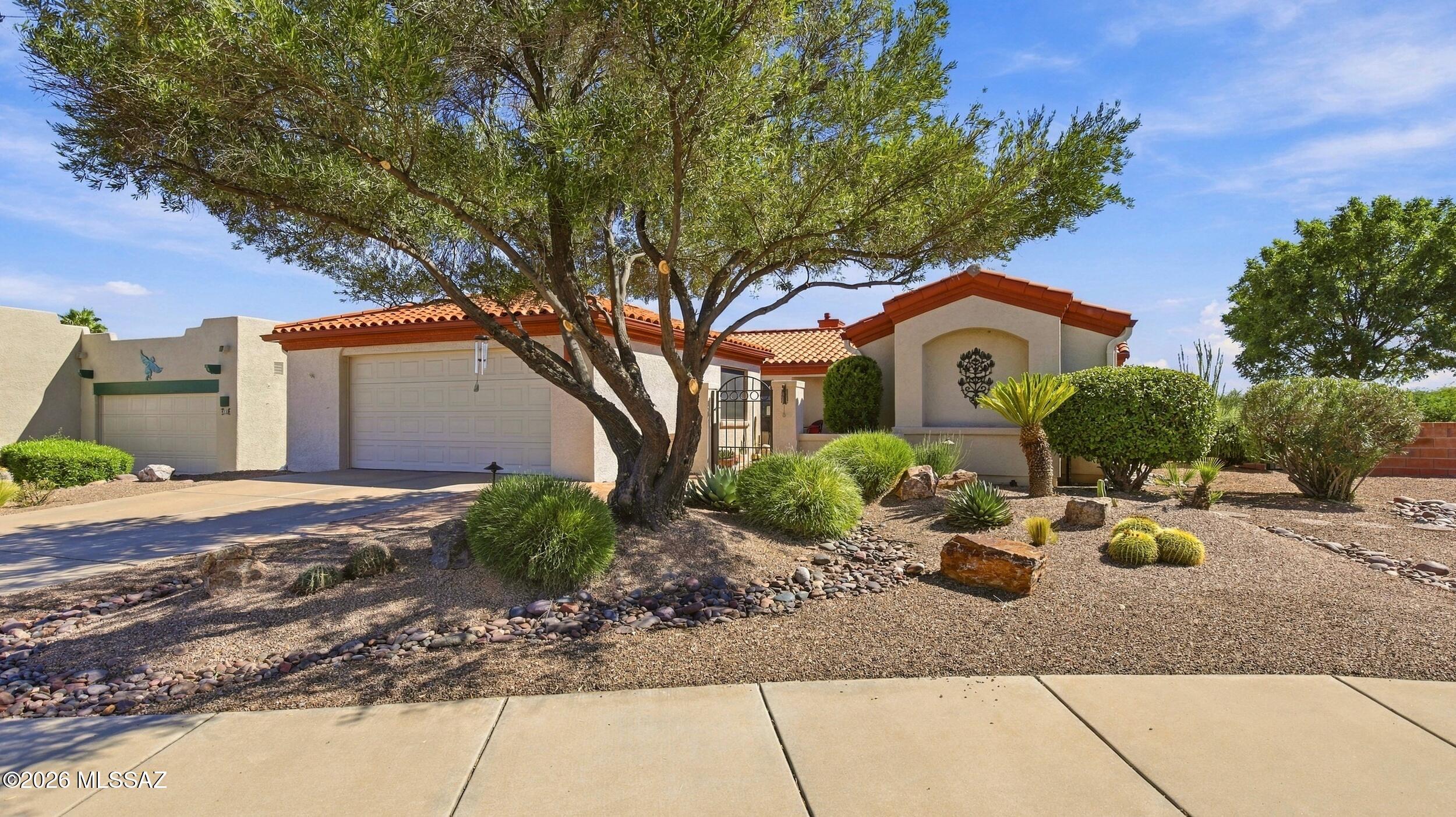 903 W Belltower Drive — photo