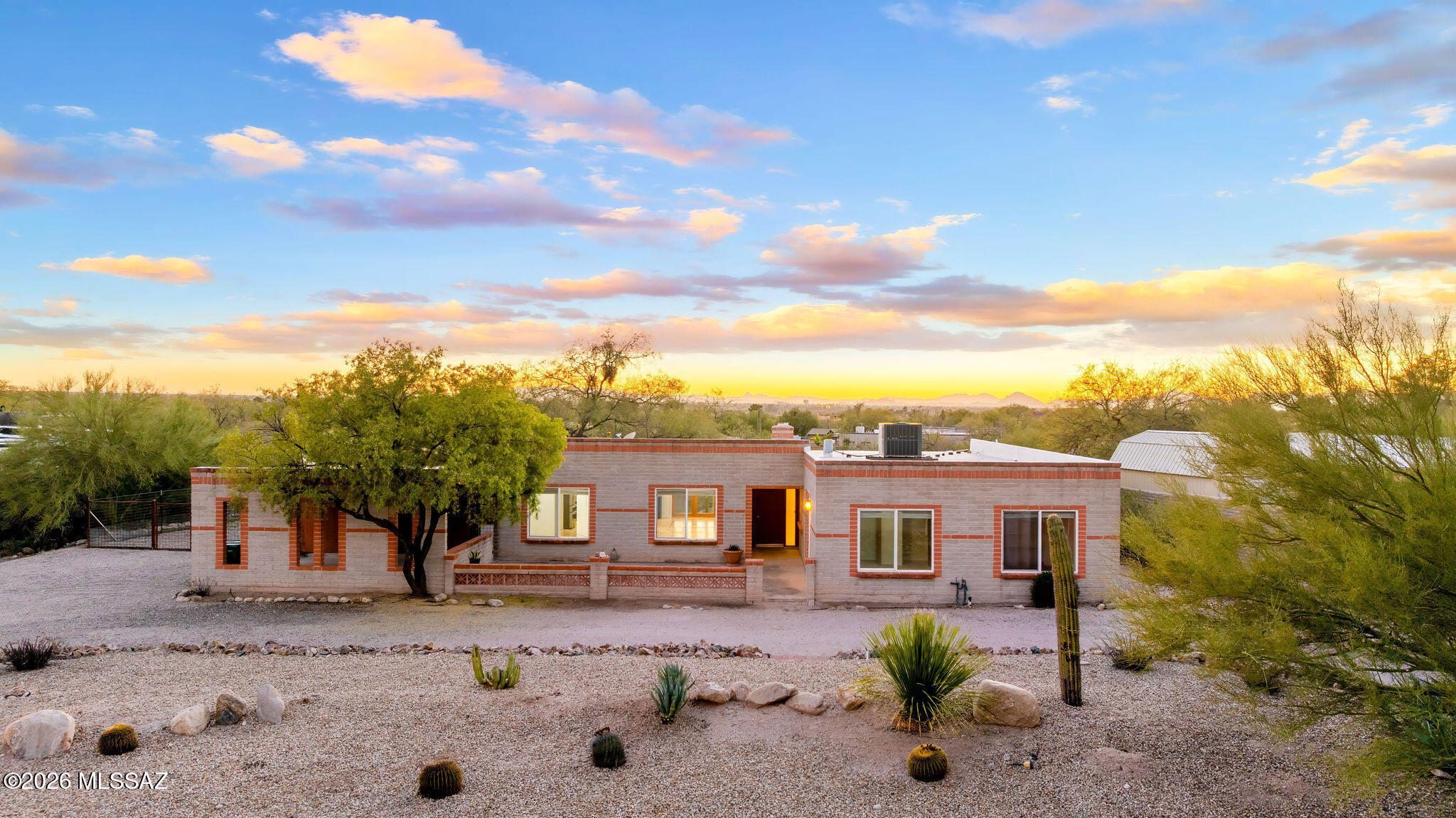 3721 N Sierra Madre Drive — photo