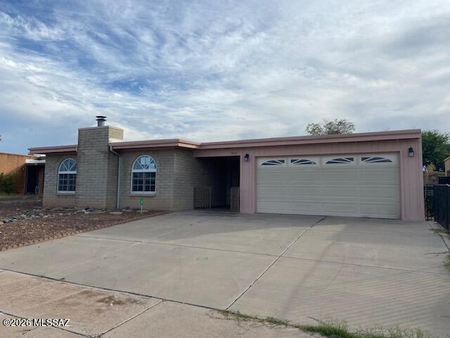 833 W Hawaii Drive — photo
