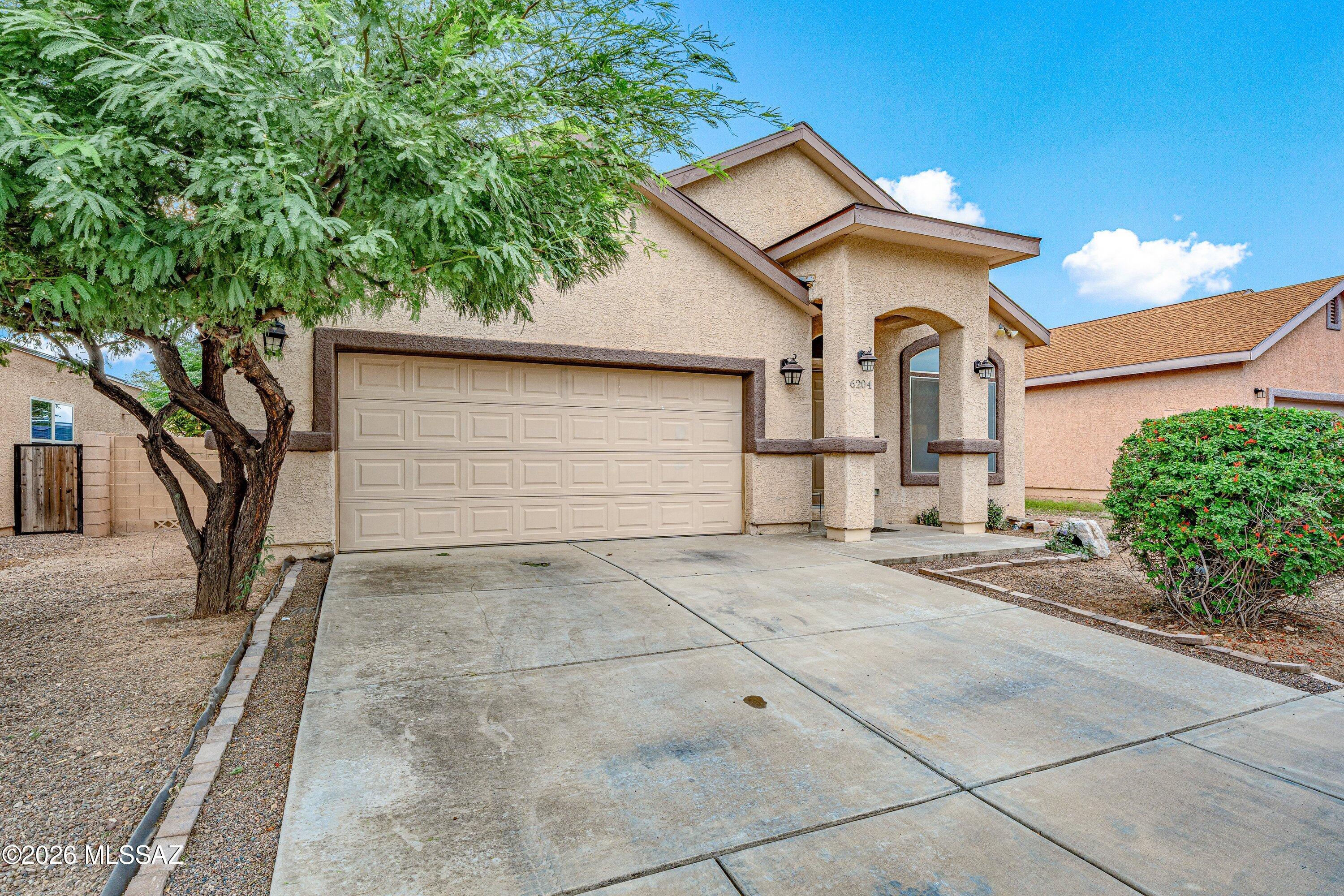 6204 S Blue Water Drive — photo