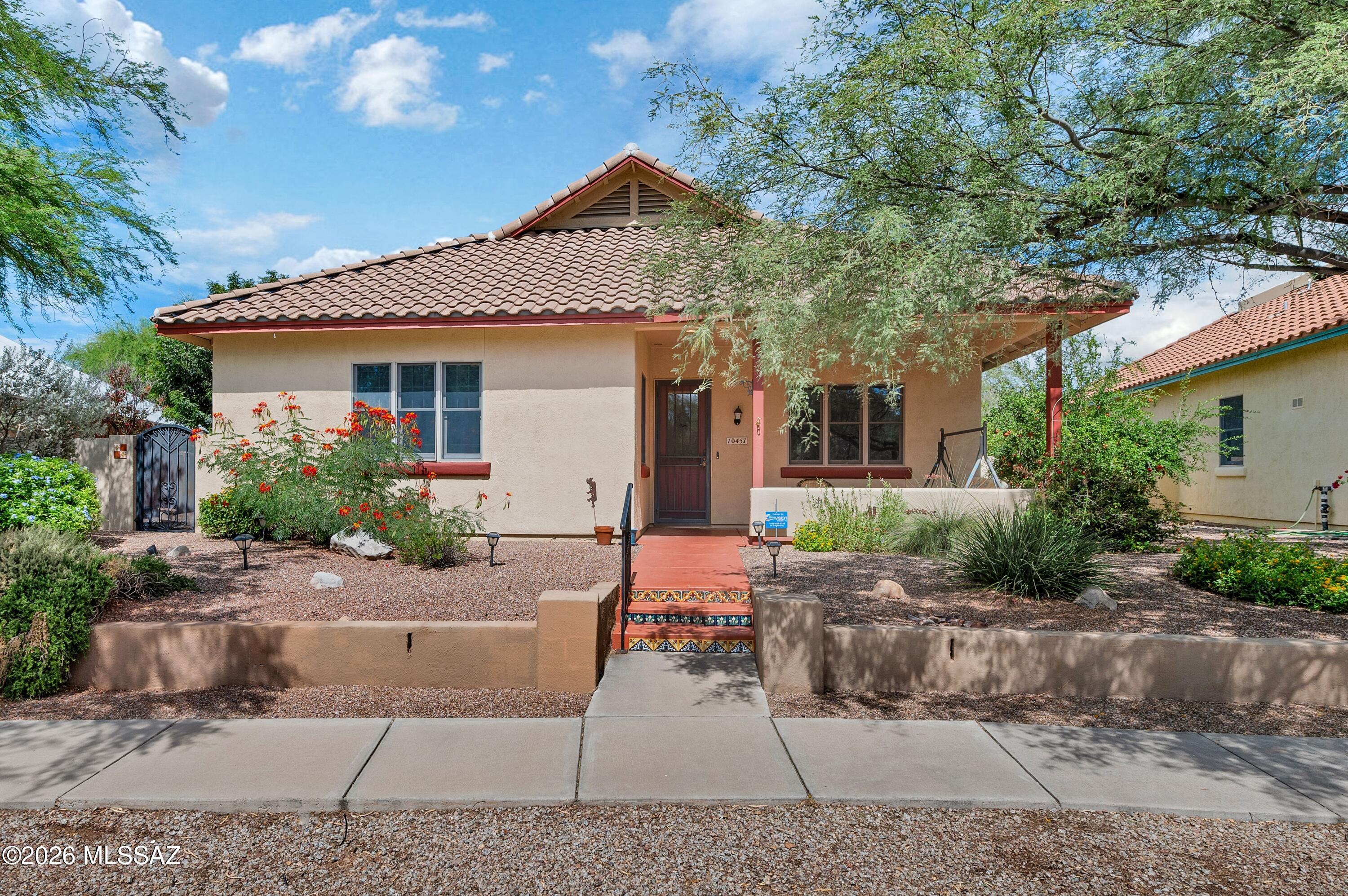 10457 E Wayne Moody Lane — photo