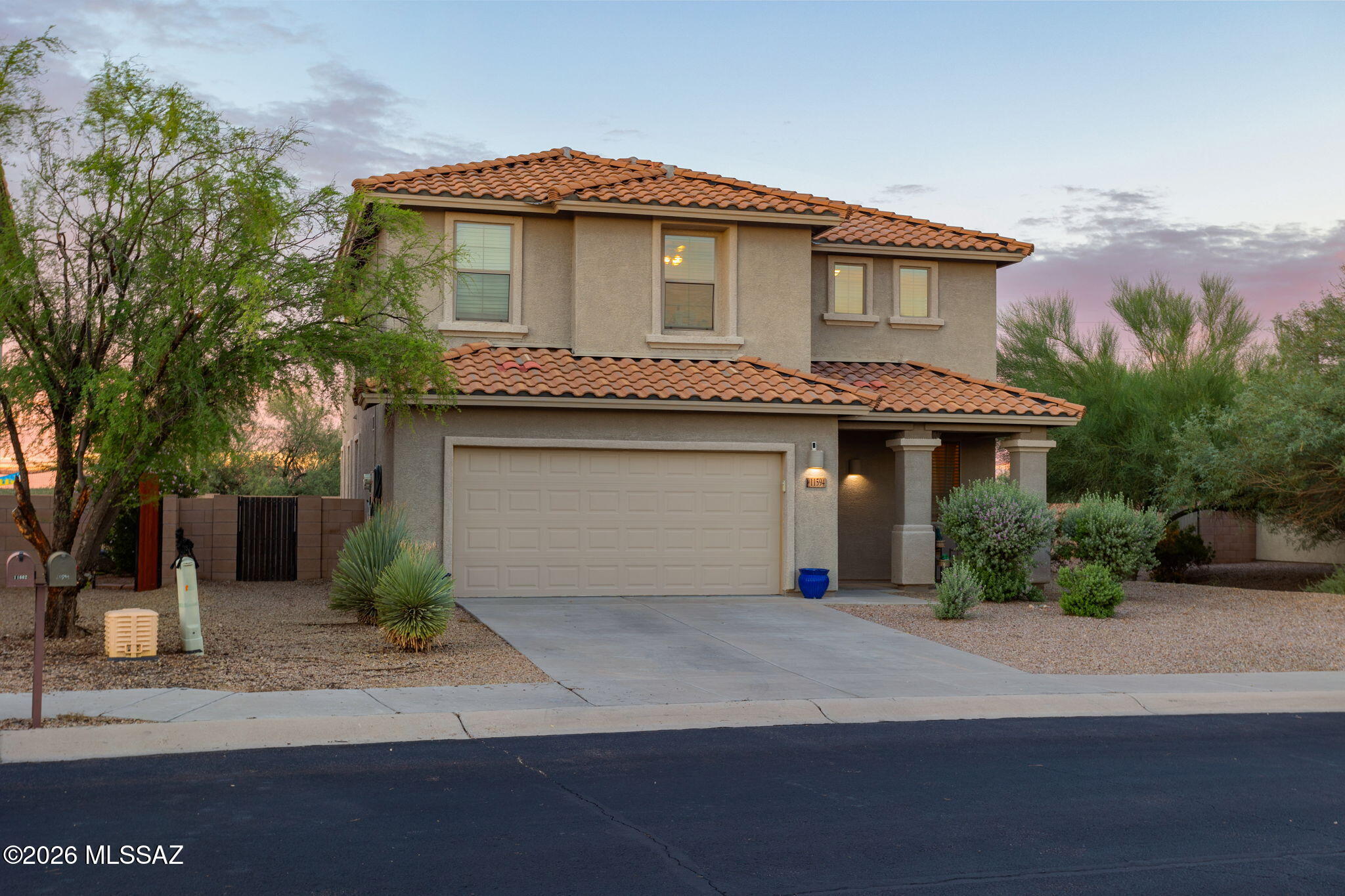 11594 W Bannerstone Street — photo