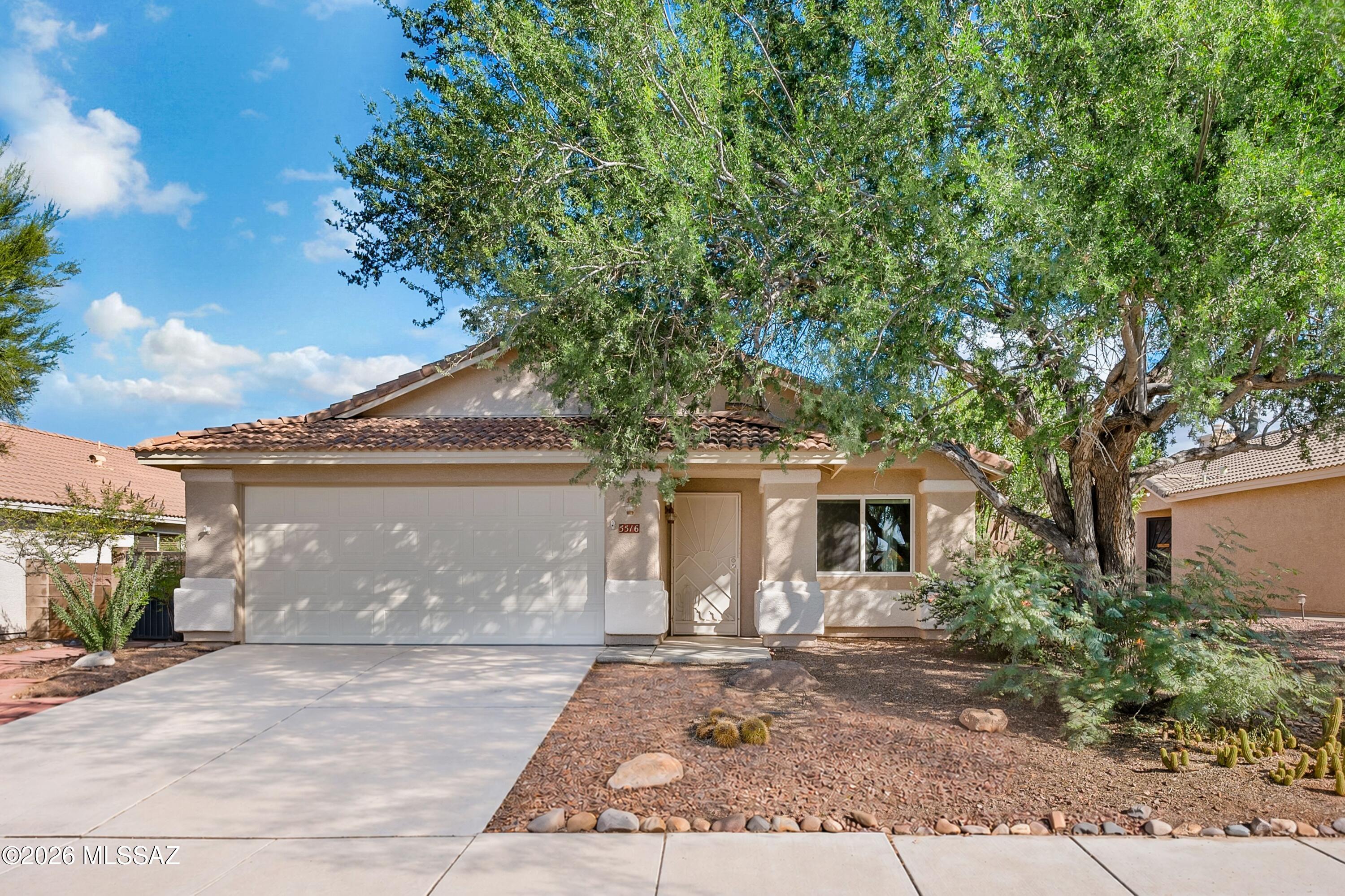 5516 W Durham Hills Street — photo
