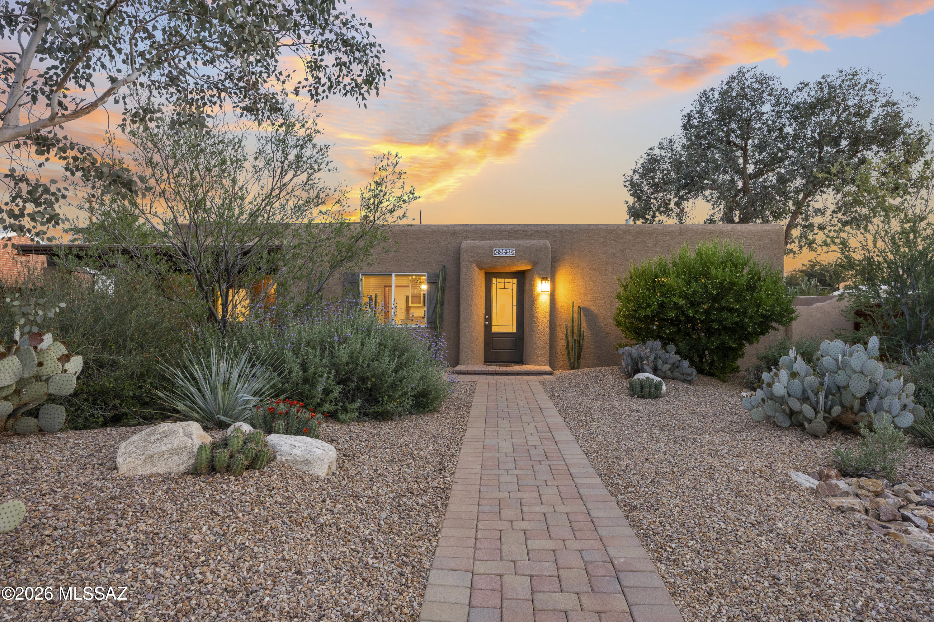 2534 E Florence Drive — photo