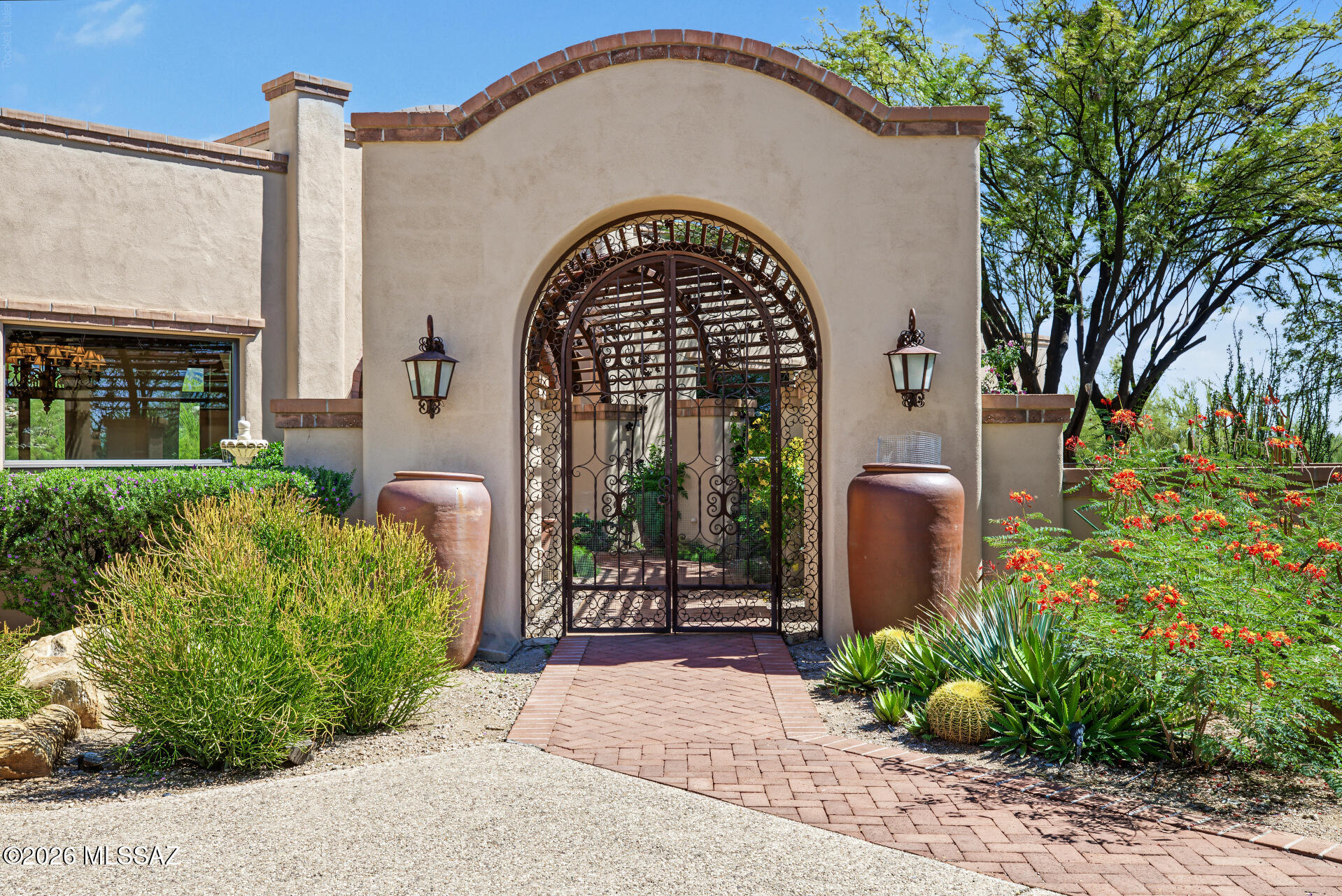 7587 N Mystic Canyon Drive — photo