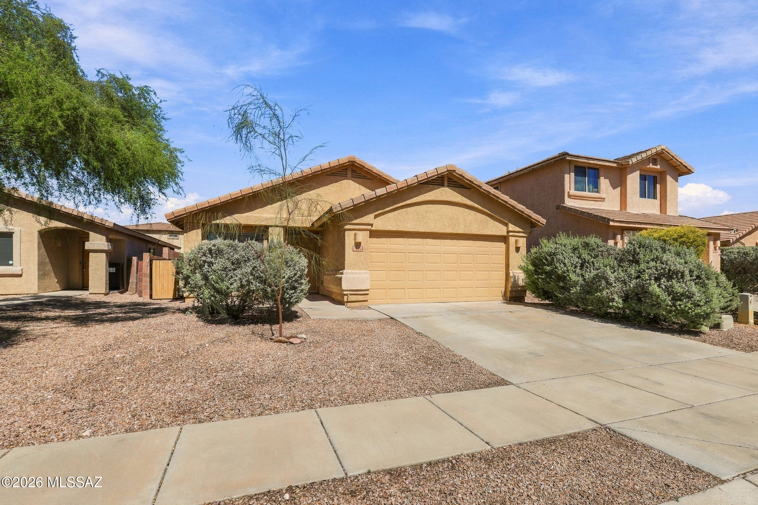 4113 E Lushfield Drive — photo