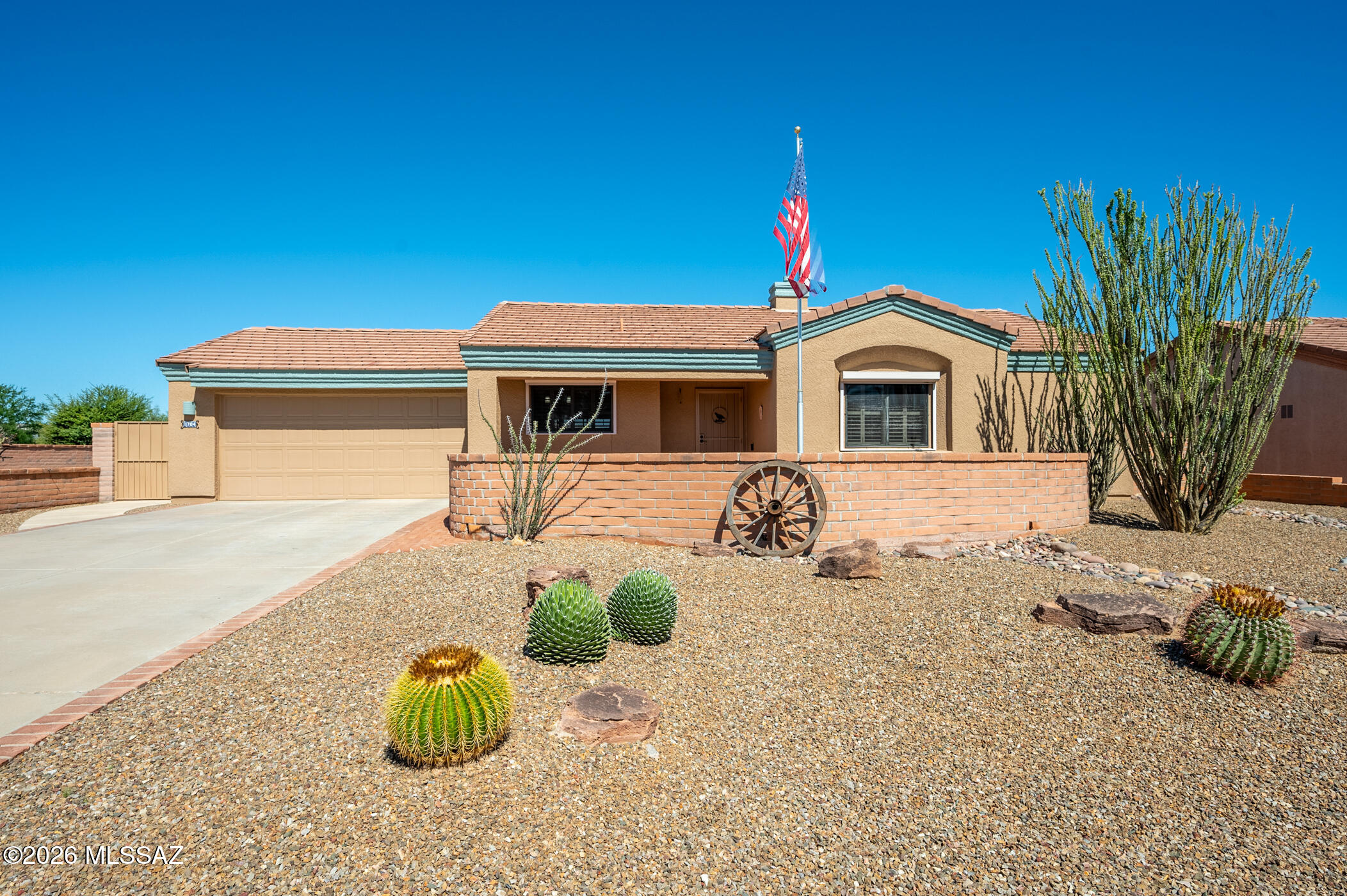 1704 W Vista Ridge Drive — photo