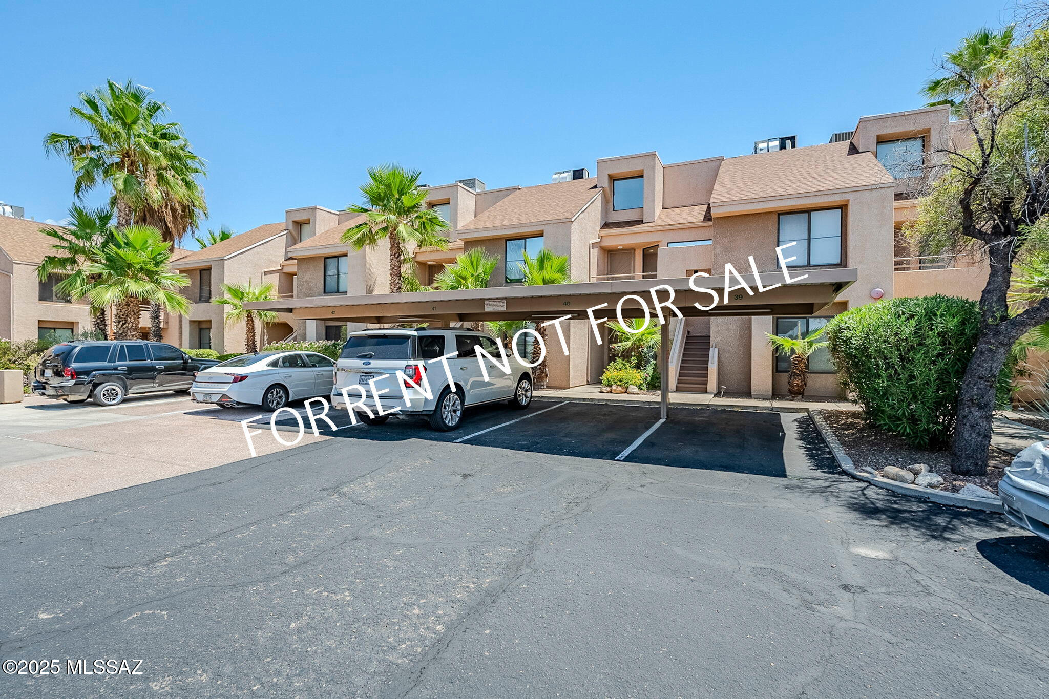 5675 N Camino Esplendora 5226 — photo