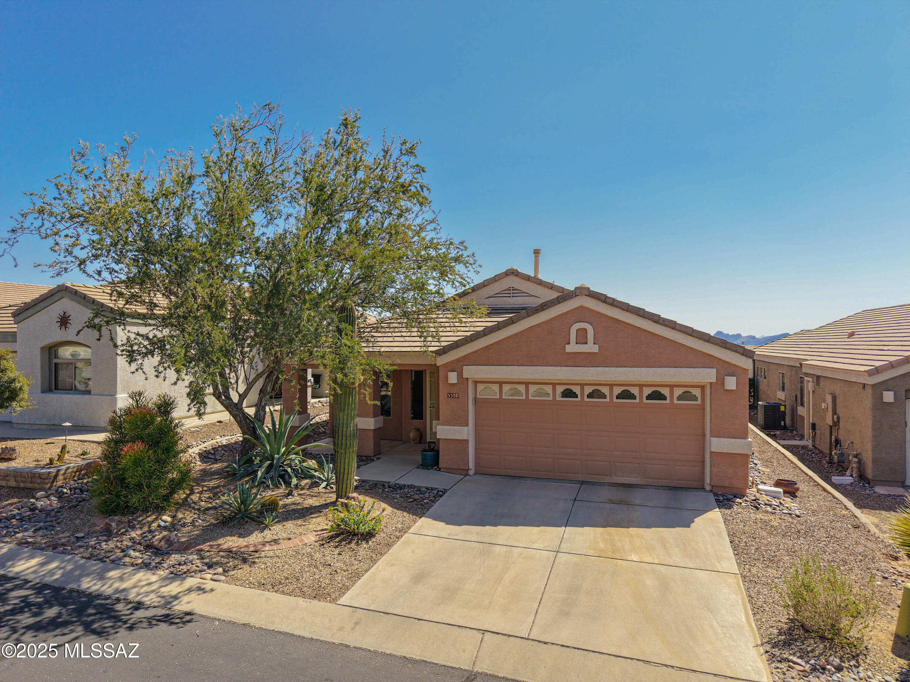 5357 W Eagle Claws Court — photo