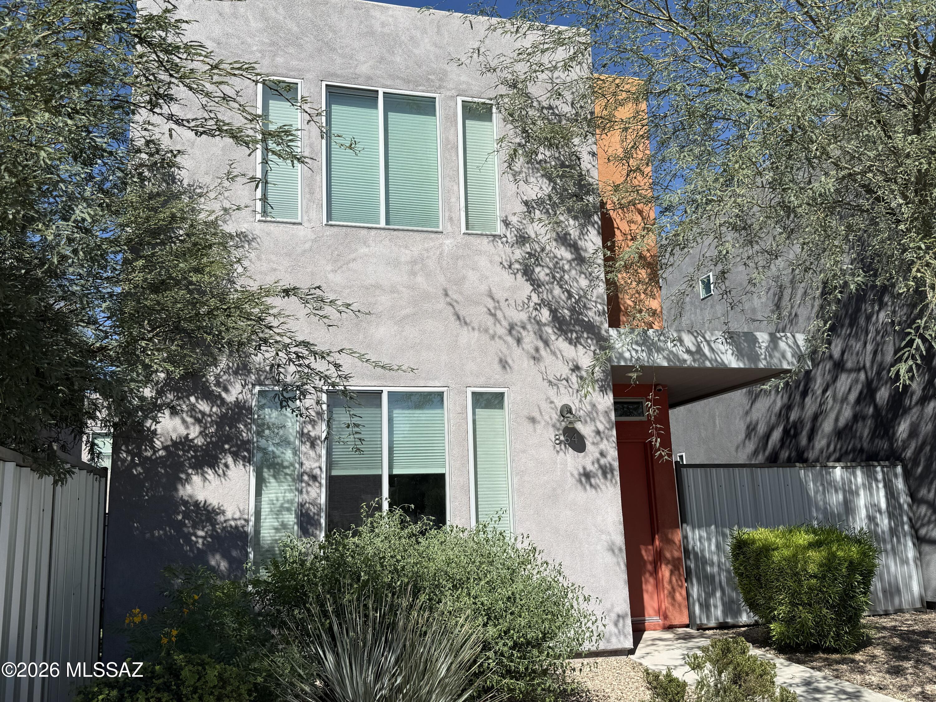 864 E Park Modern Drive — photo