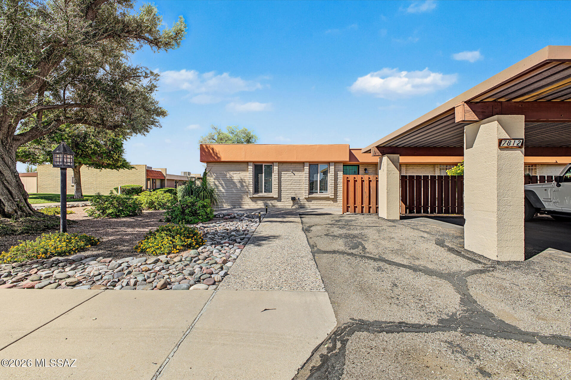 7812 E Kenyon Drive — photo