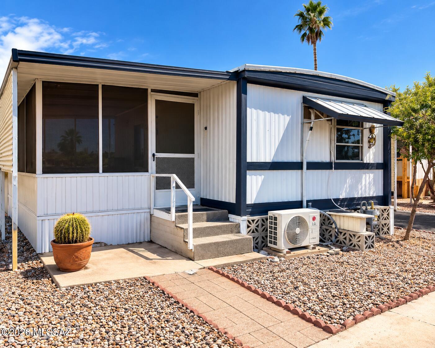 4439 N Old Romero Road Unit 20 — photo