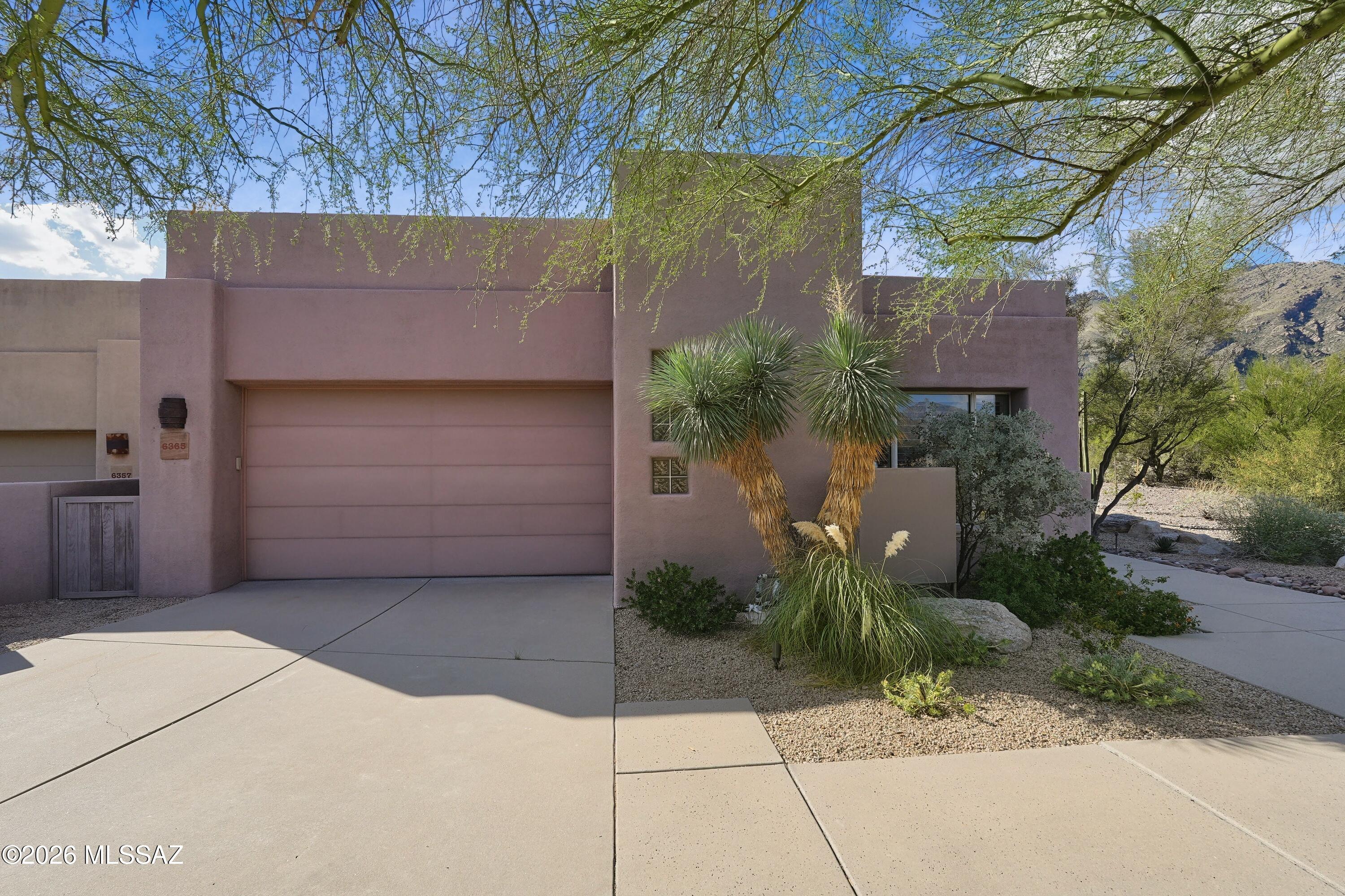 6365 N Ventana View Place — photo