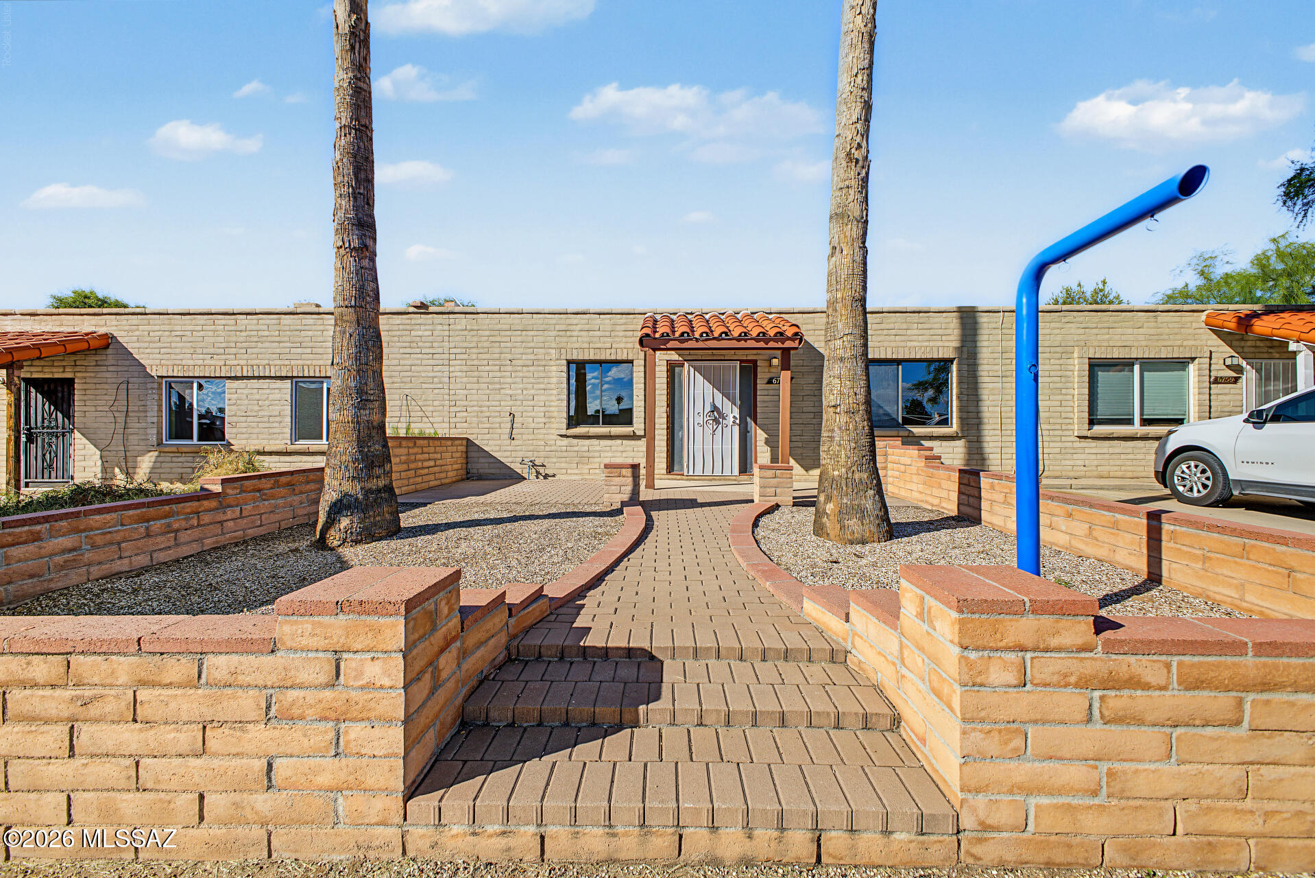 6755 E Hawk Drive — photo