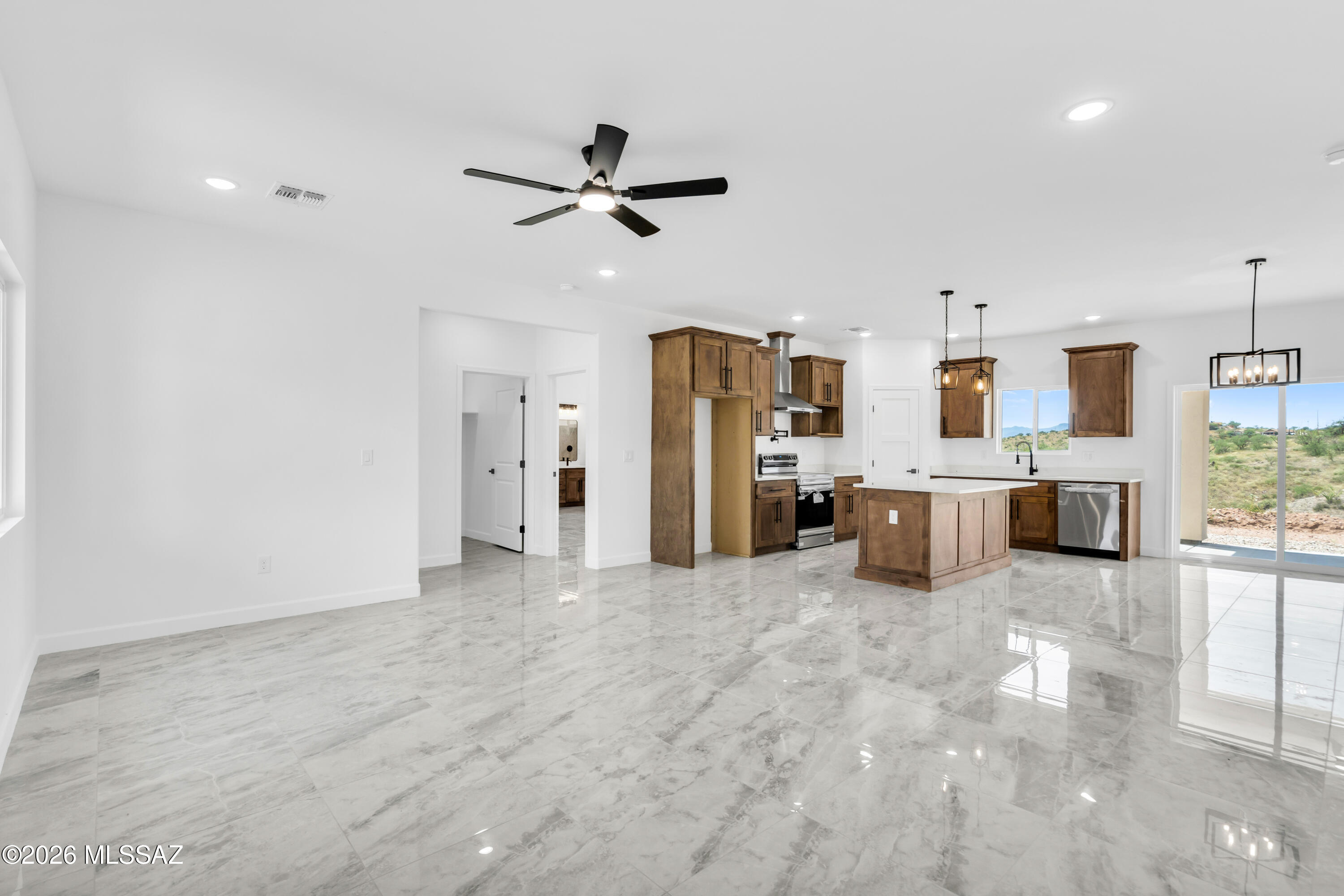 1904 Circulo Mexicali, Rio Rico, AZ 85648 — photo 3