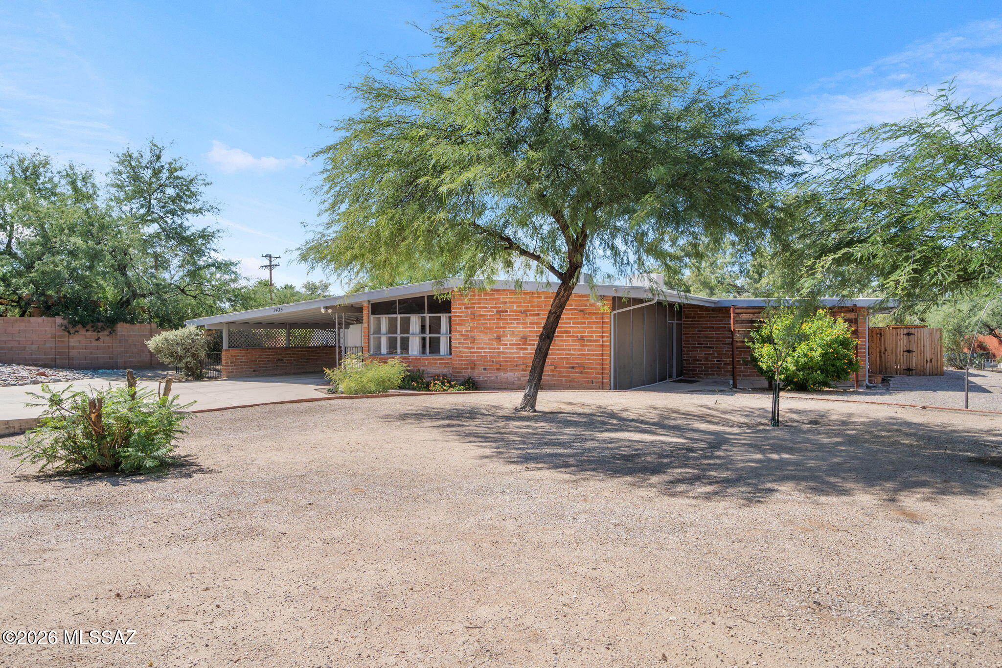 2435 N Bahana Drive — photo