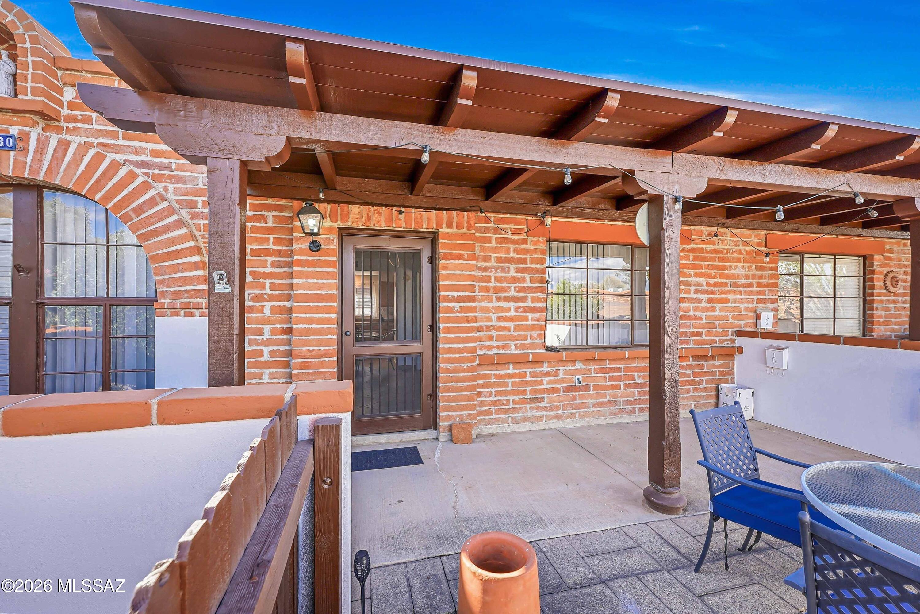 230 S Paseo Sarta Unit C — photo
