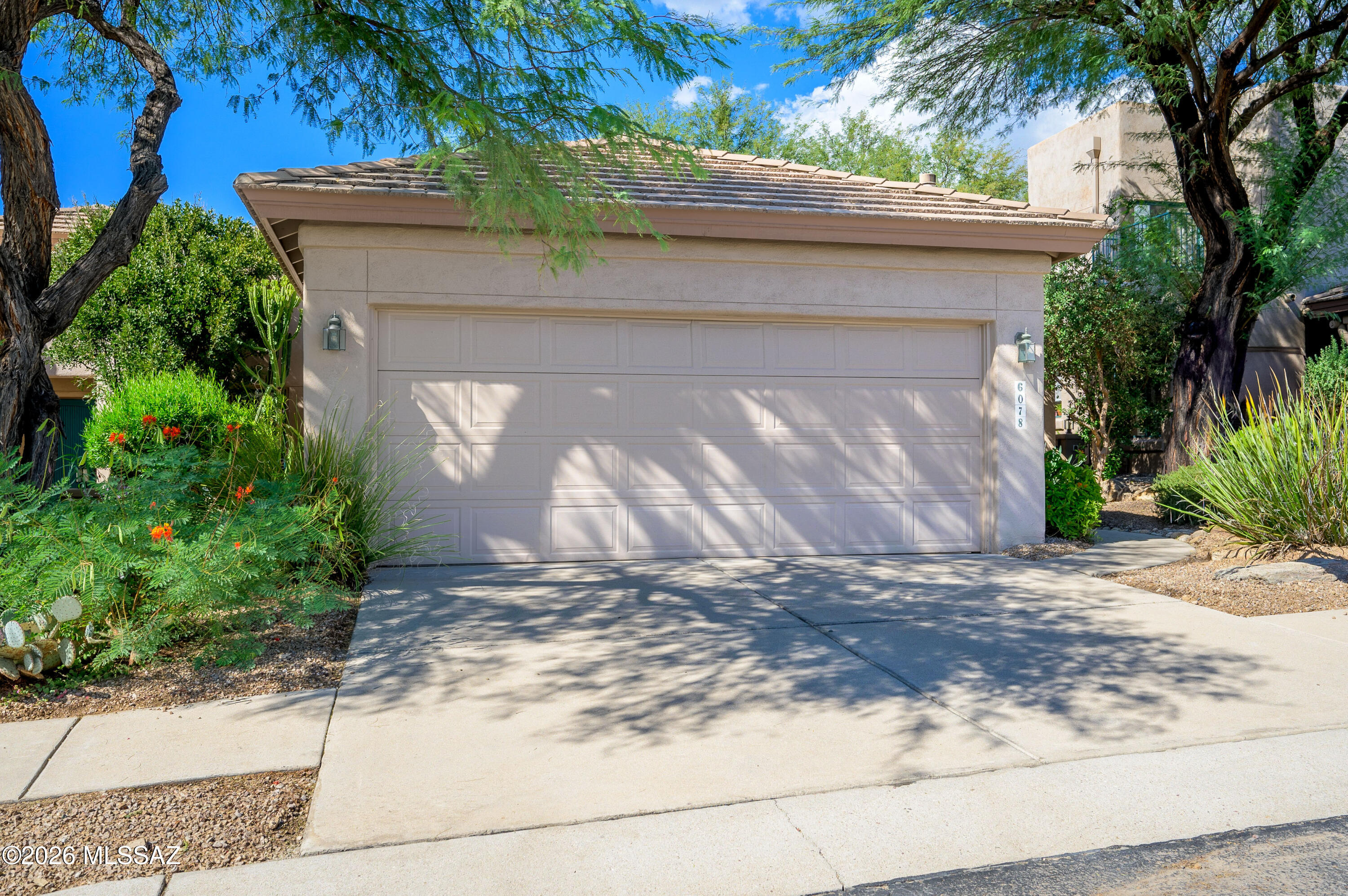 6078 N Running Deer Circle — photo