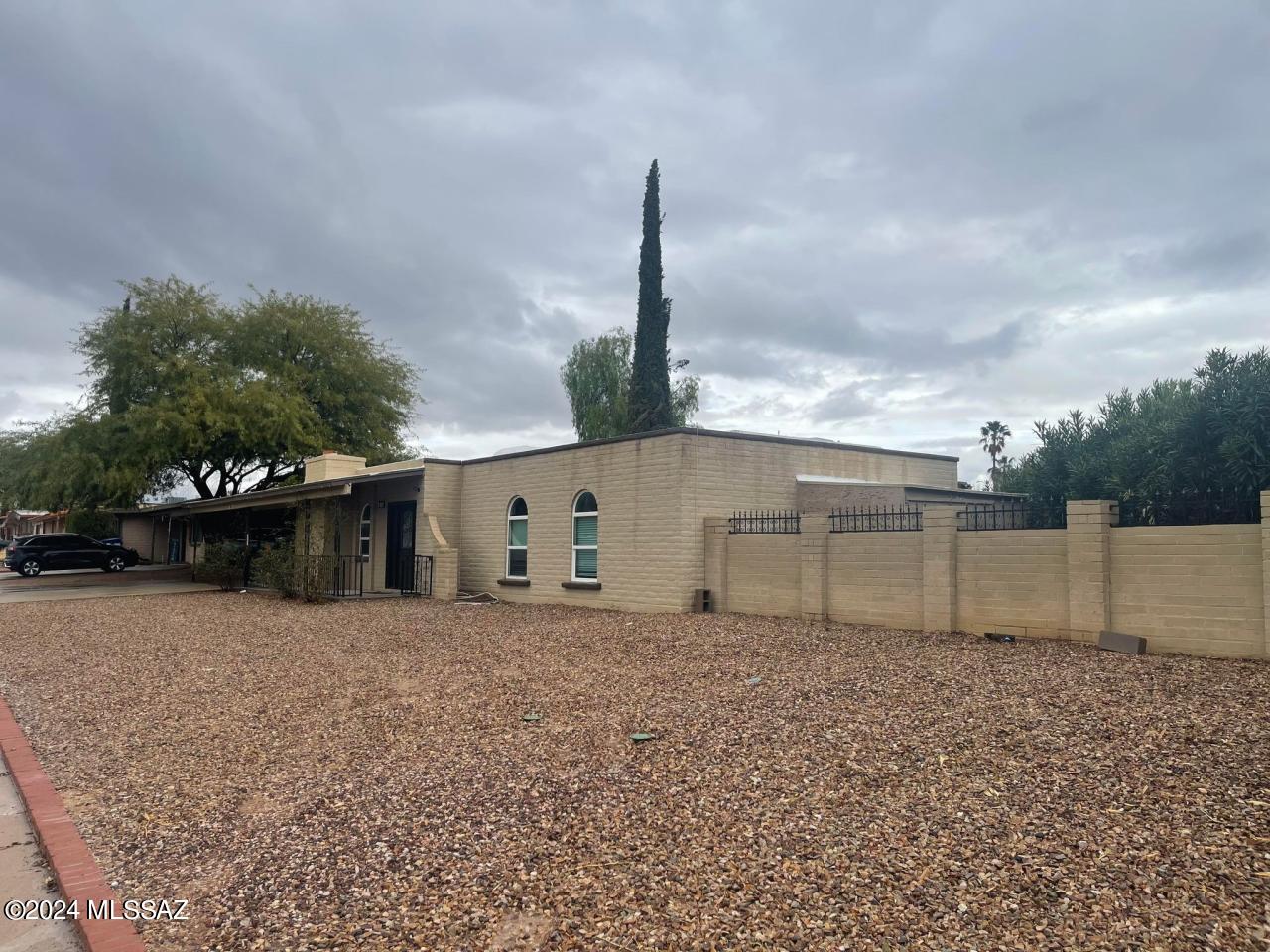7224 E Stella Road — photo
